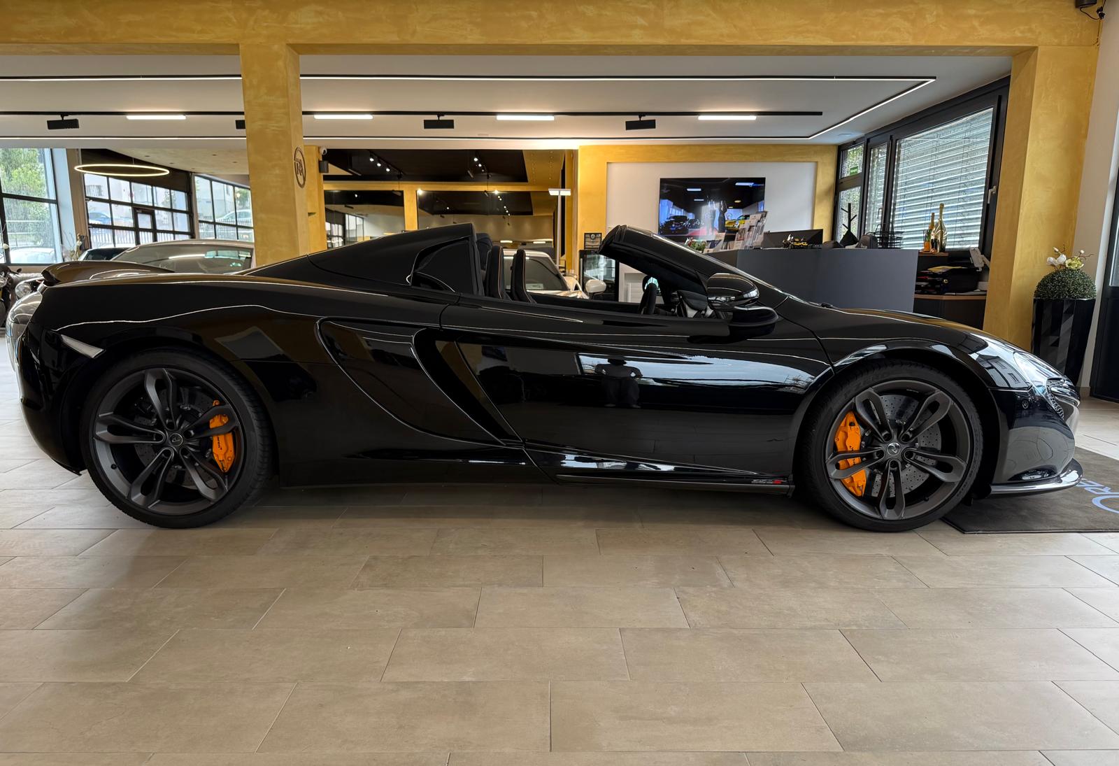 McLAREN 650S Spider 3.8 V8 SSG-image-21