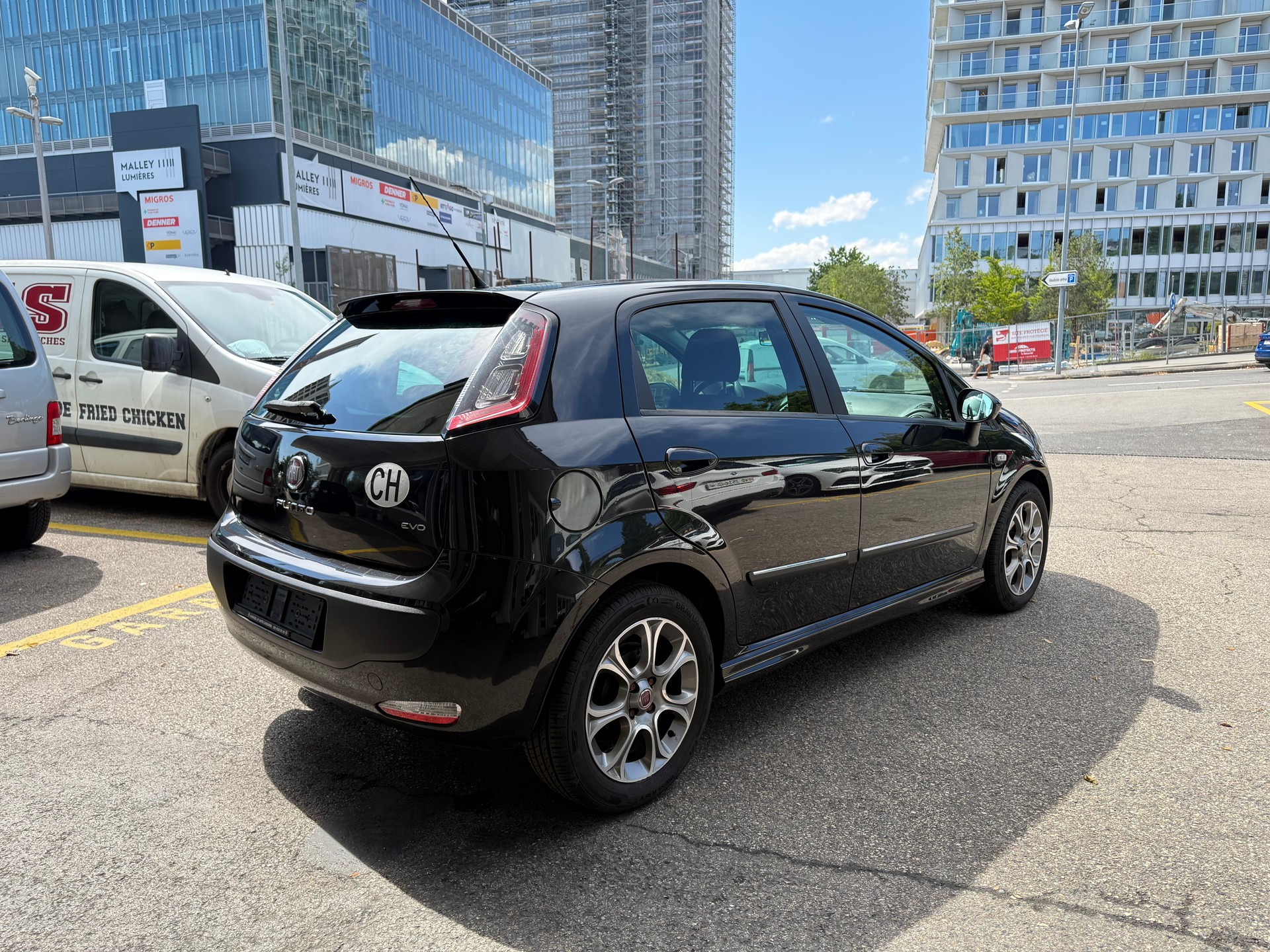FIAT Punto Evo 1.4 16V Dynamic-image-3