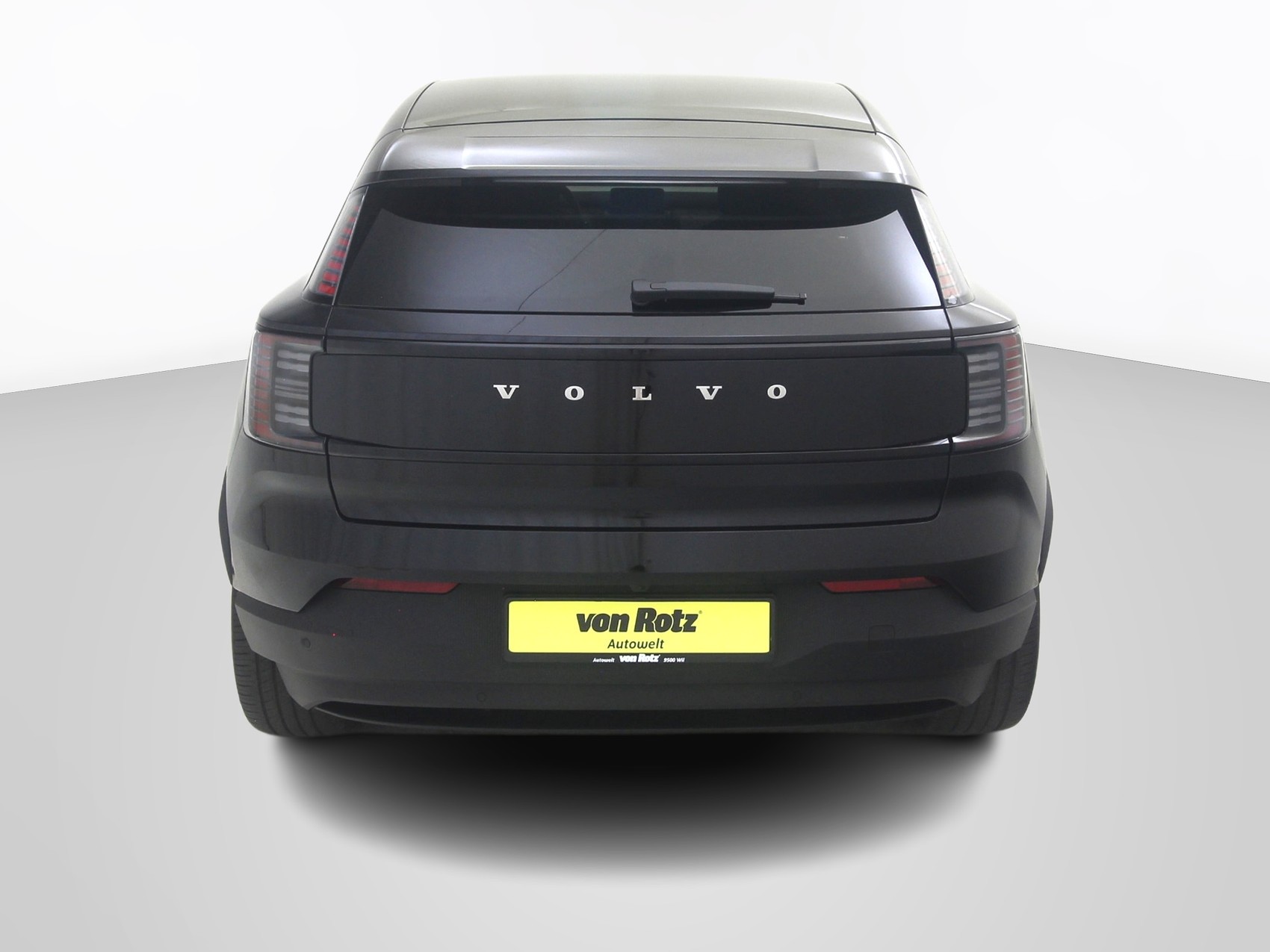 VOLVO EX 30 P8 Ultra AWD-image-2