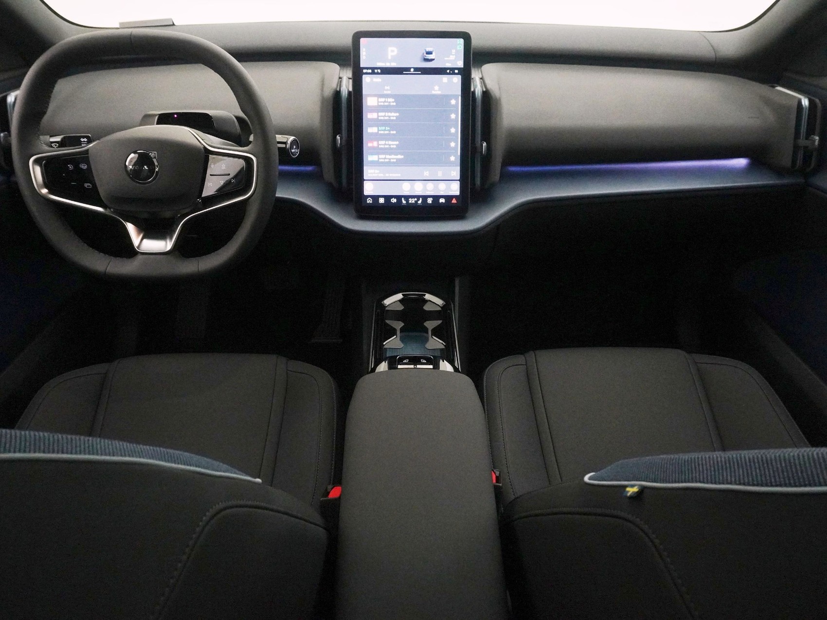 VOLVO EX 30 P8 Ultra AWD-image-11