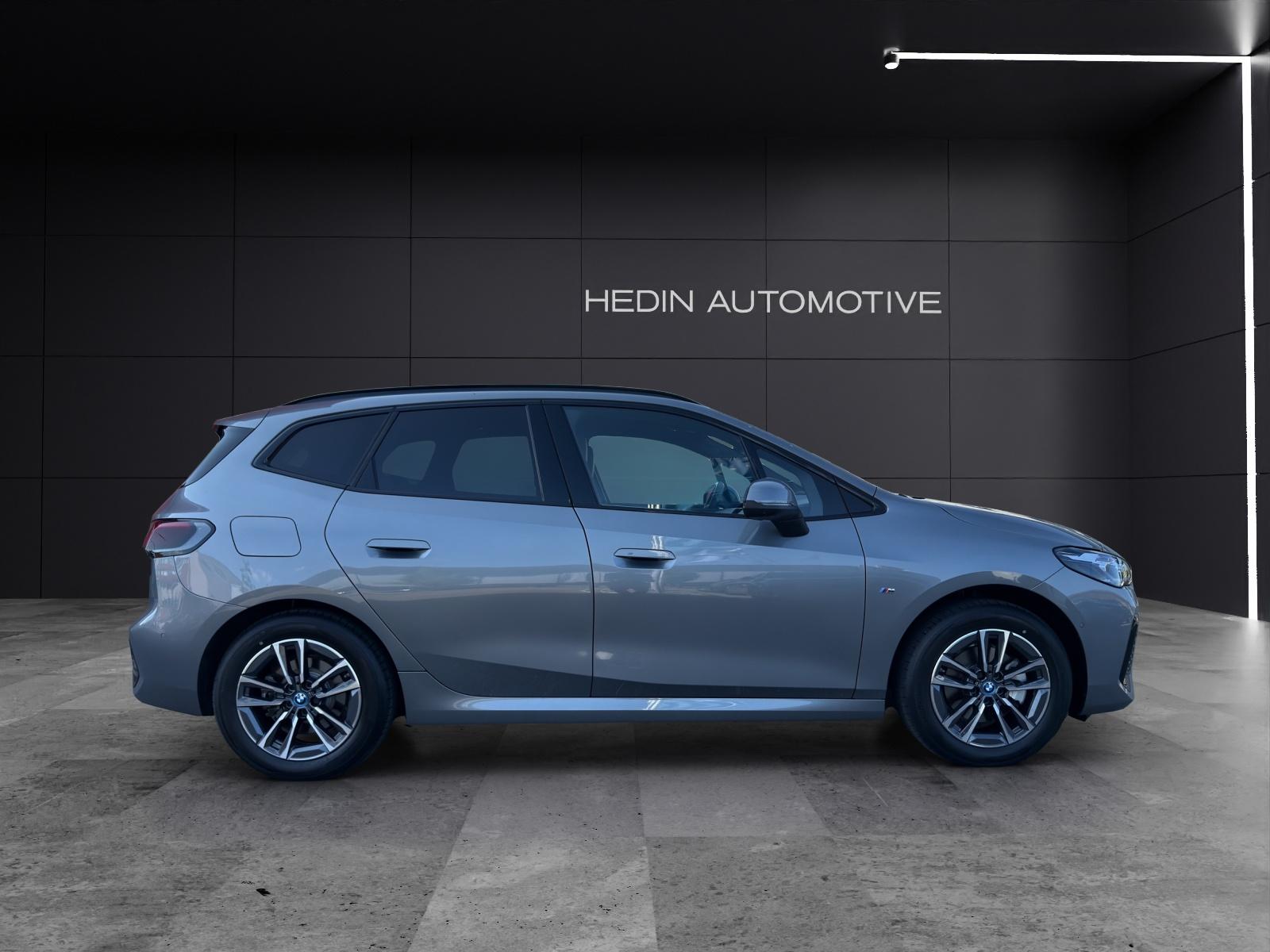 BMW 225e xDrive Active Tourer-image-6
