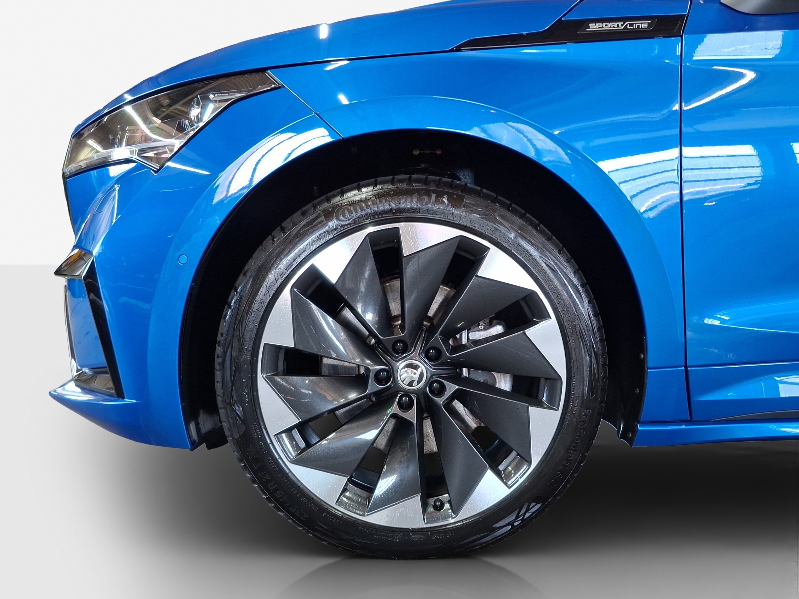 SKODA Enyaq iV 80x SportLine-image-15