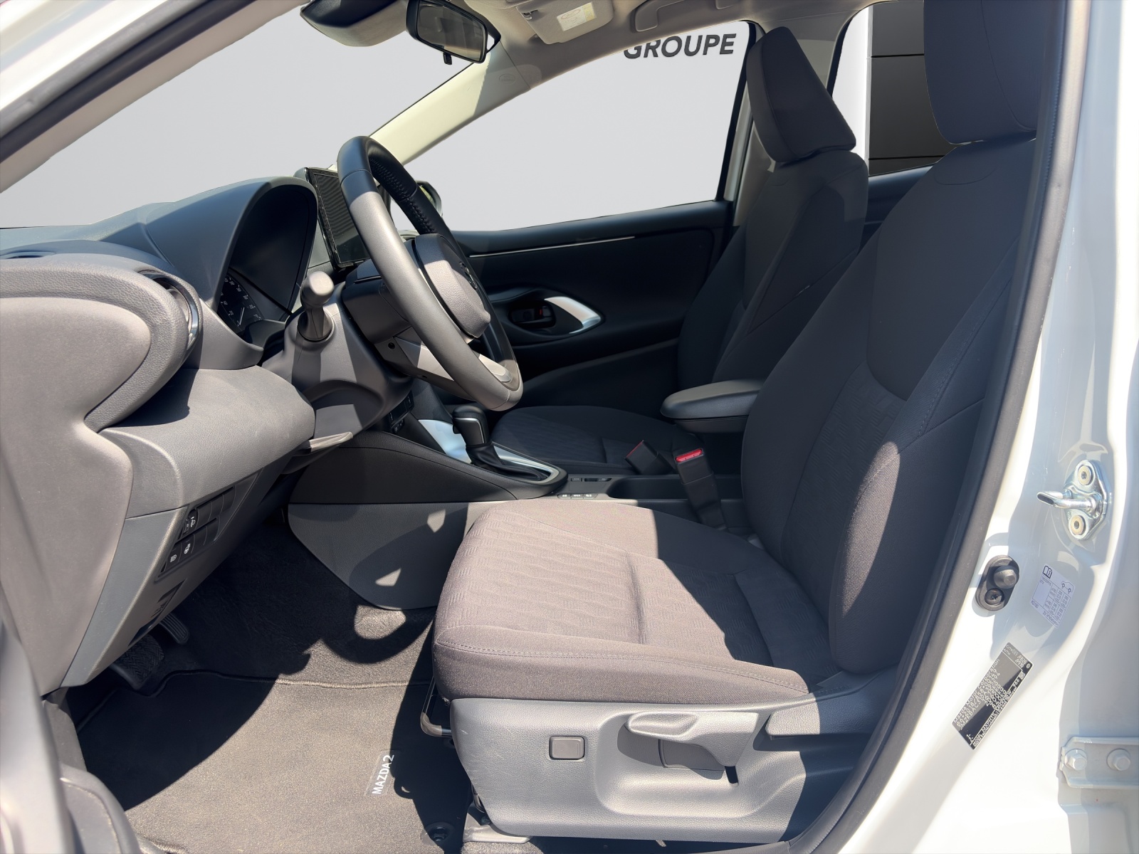 MAZDA 2 Hybrid Exclusive-line-image-8