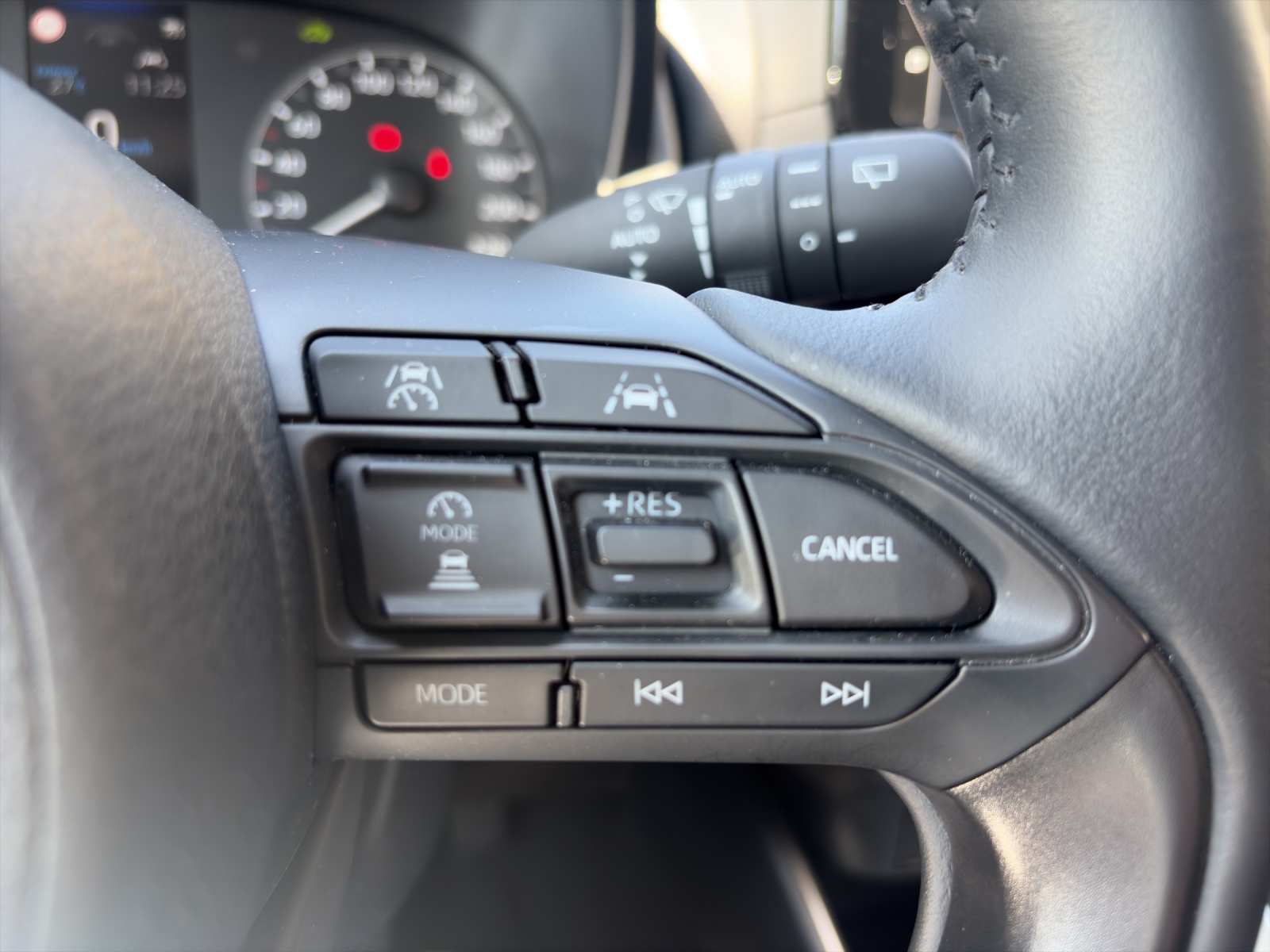 MAZDA 2 Hybrid Exclusive-line-image-15
