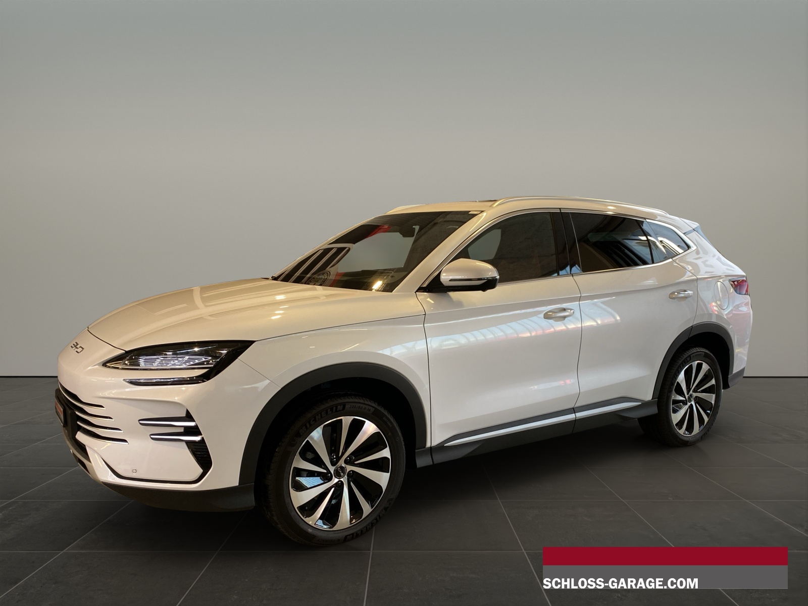 BYD Seal U DM-i Design AWD-image-0