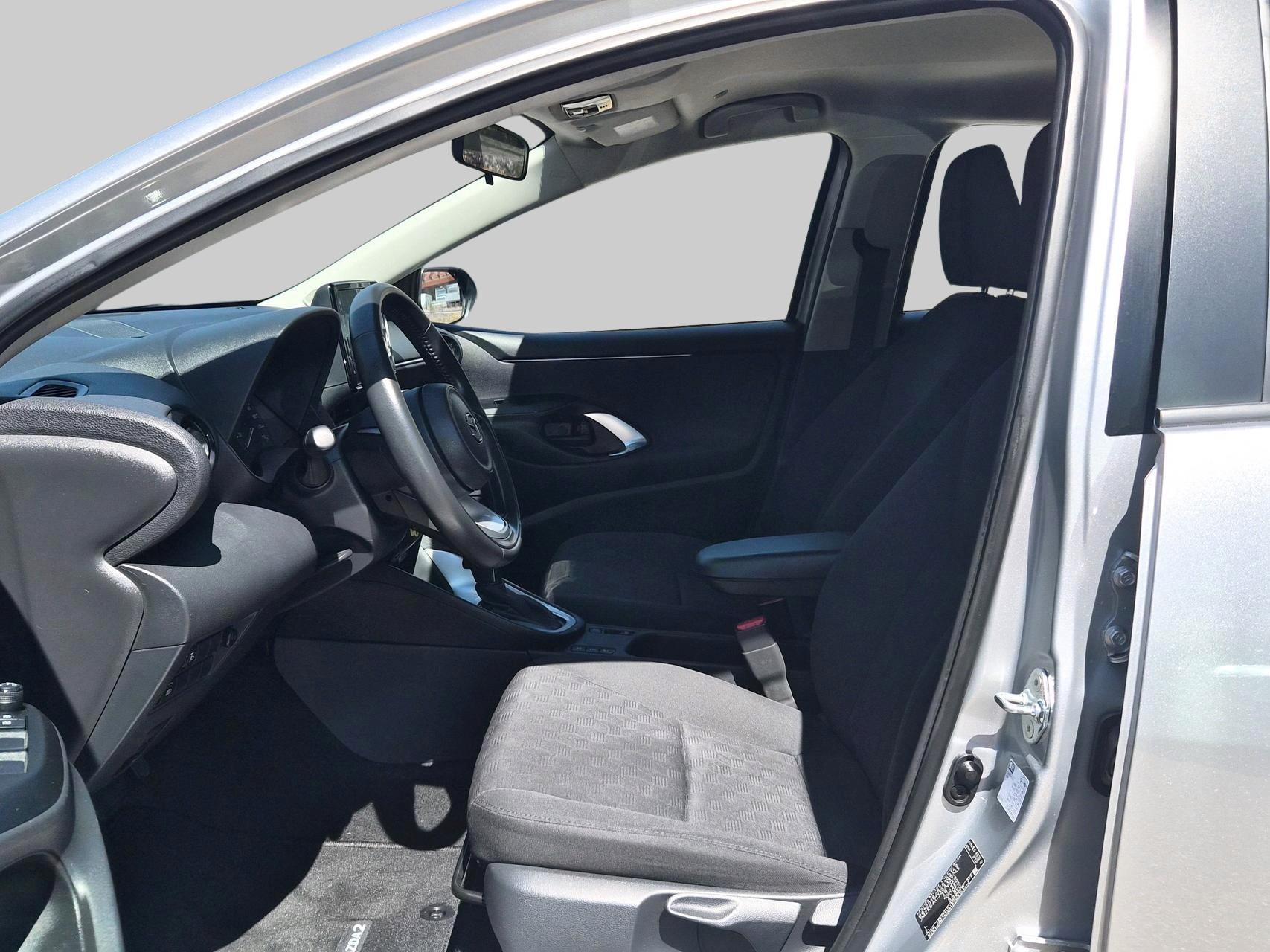 MAZDA 2 Hybrid Centre-line-image-7