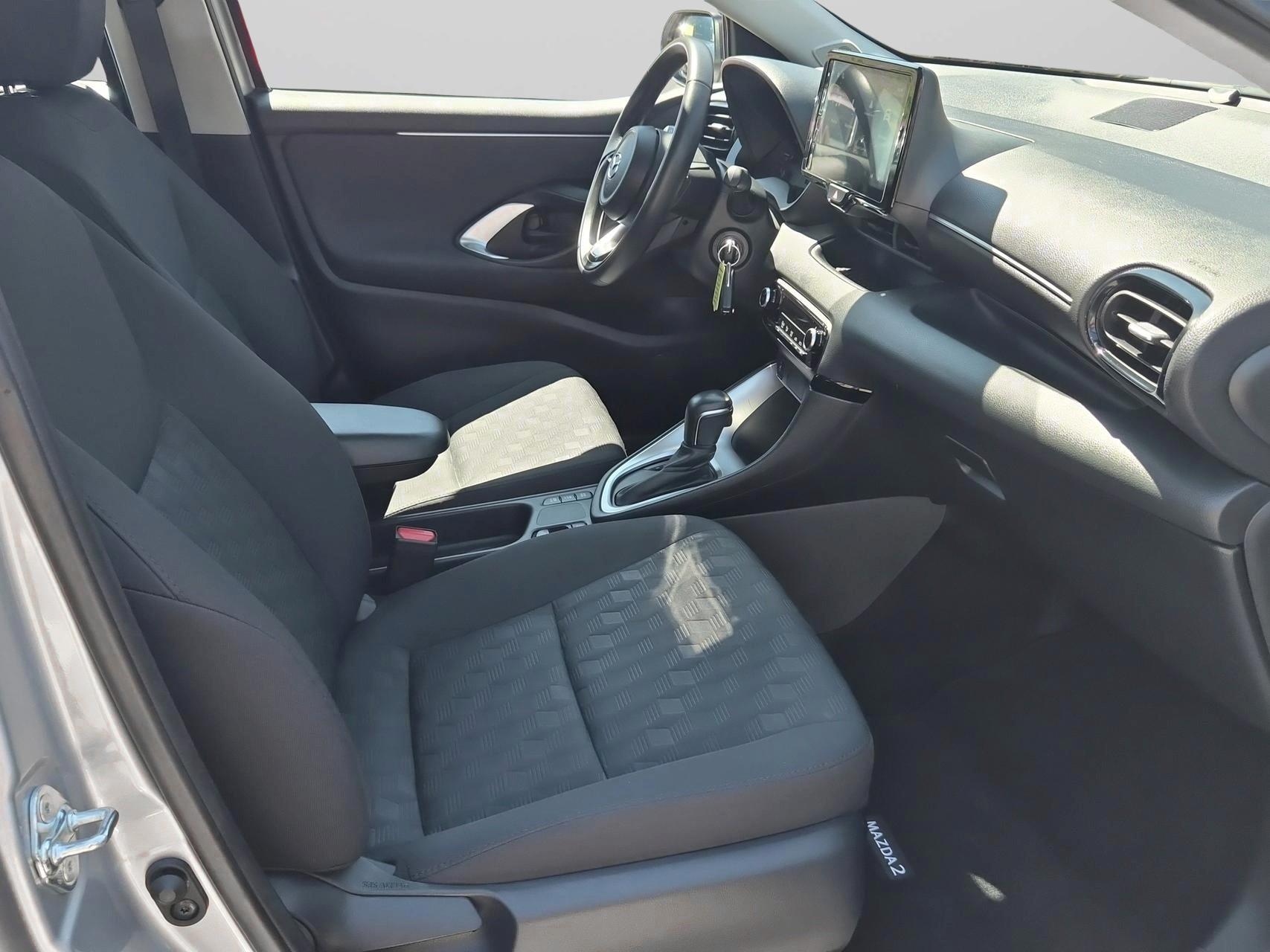 MAZDA 2 Hybrid Centre-line-image-14