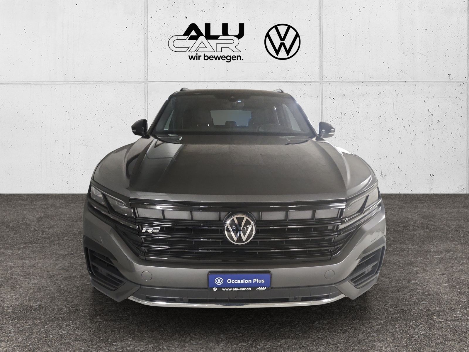 VW Touareg 3.0 TSI R-Line Tiptronic-image-6