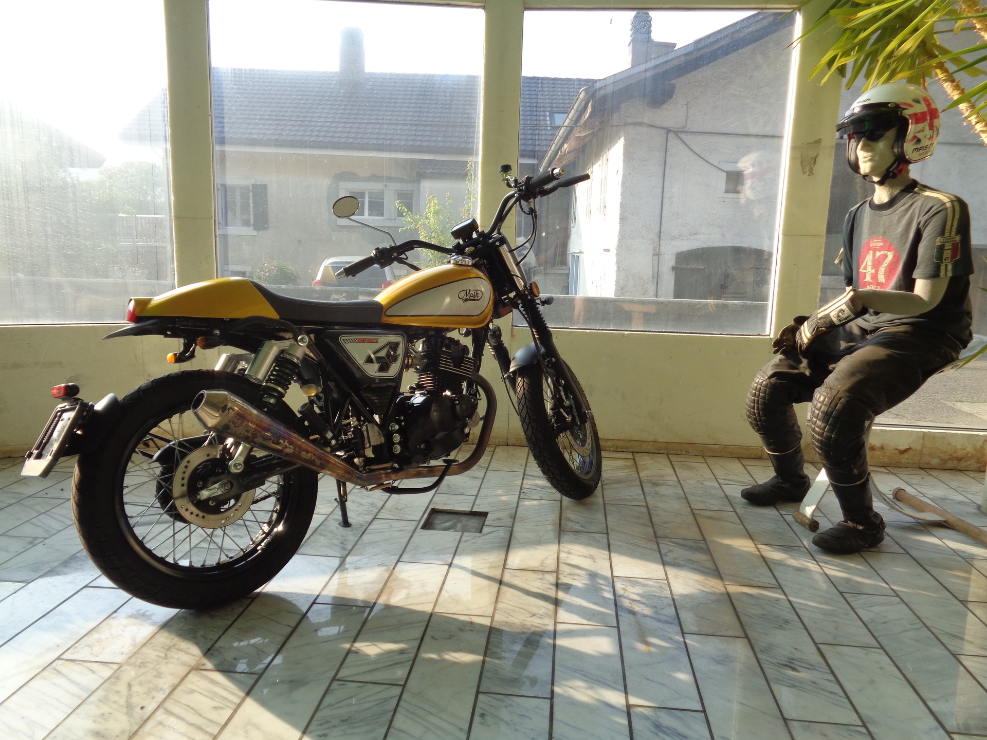 MASH 125 Dirt Track-image-2