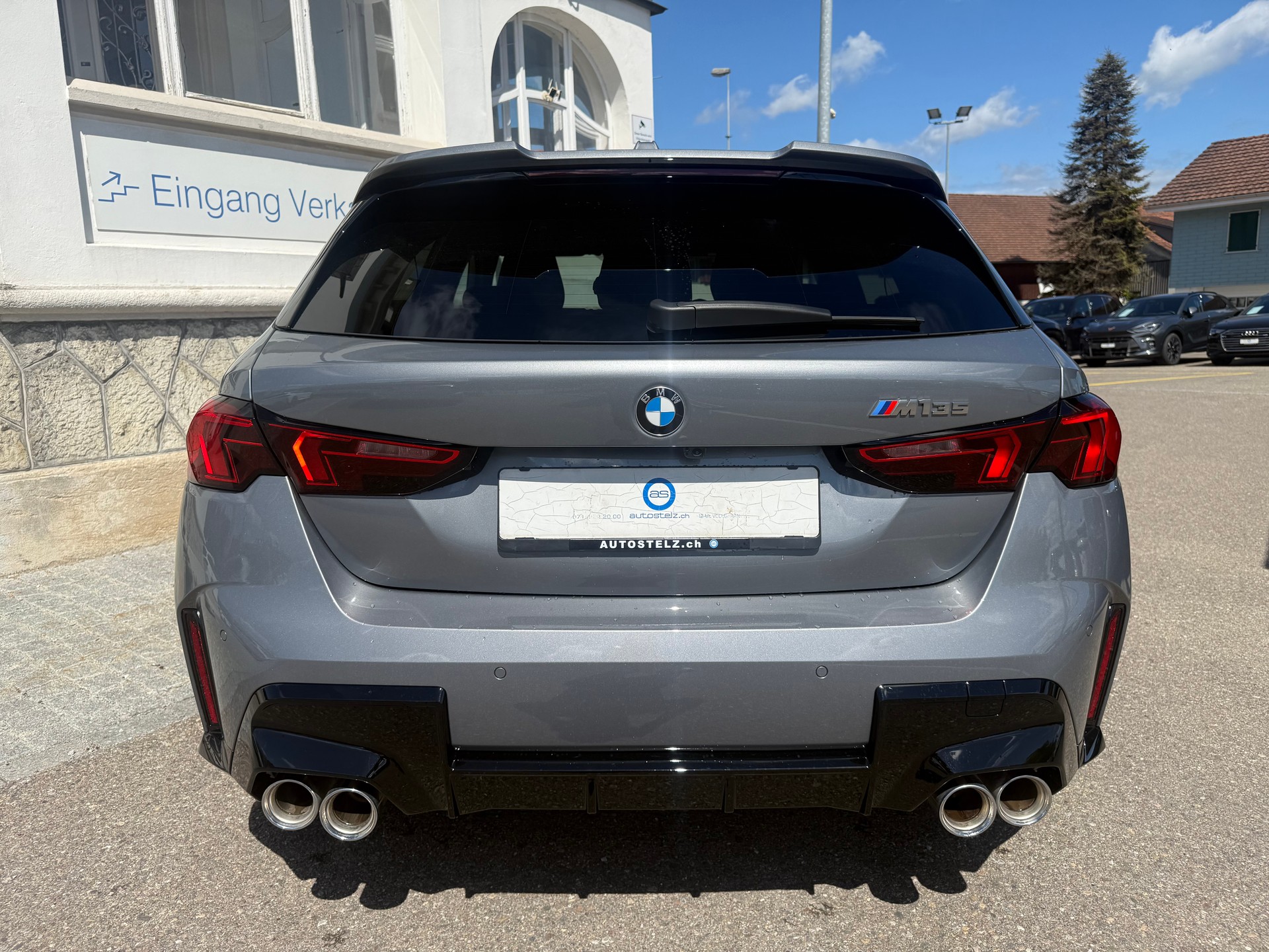 BMW M135i xDrive-image-6