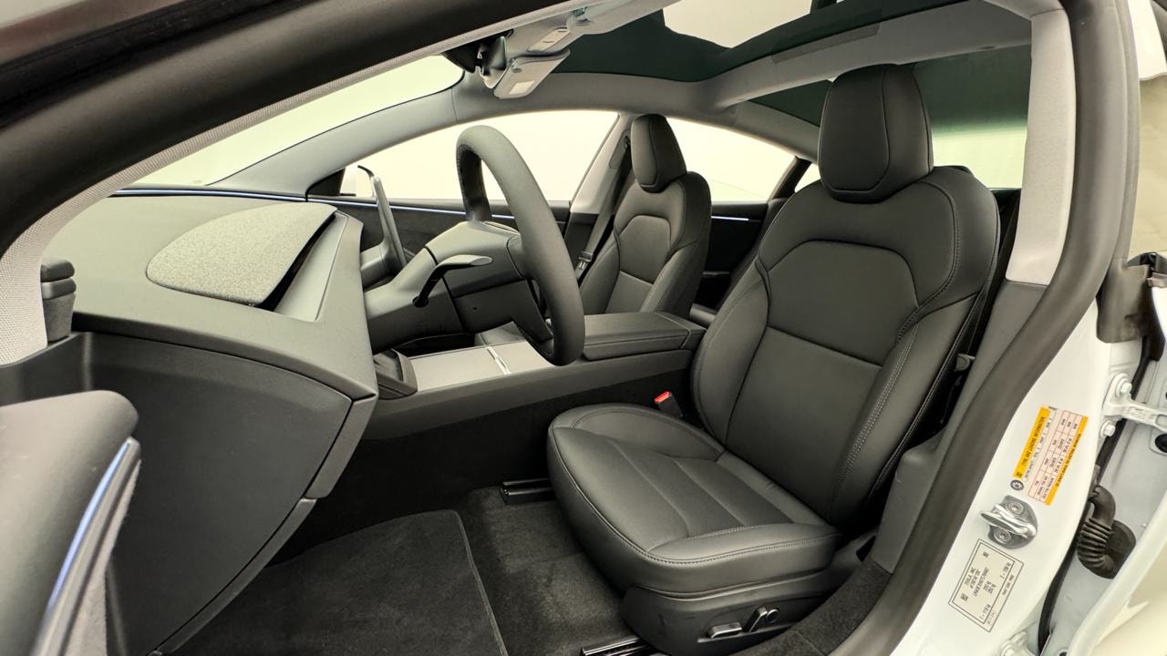 TESLA Model 3 Long Range Dual Motor AWD-image-4