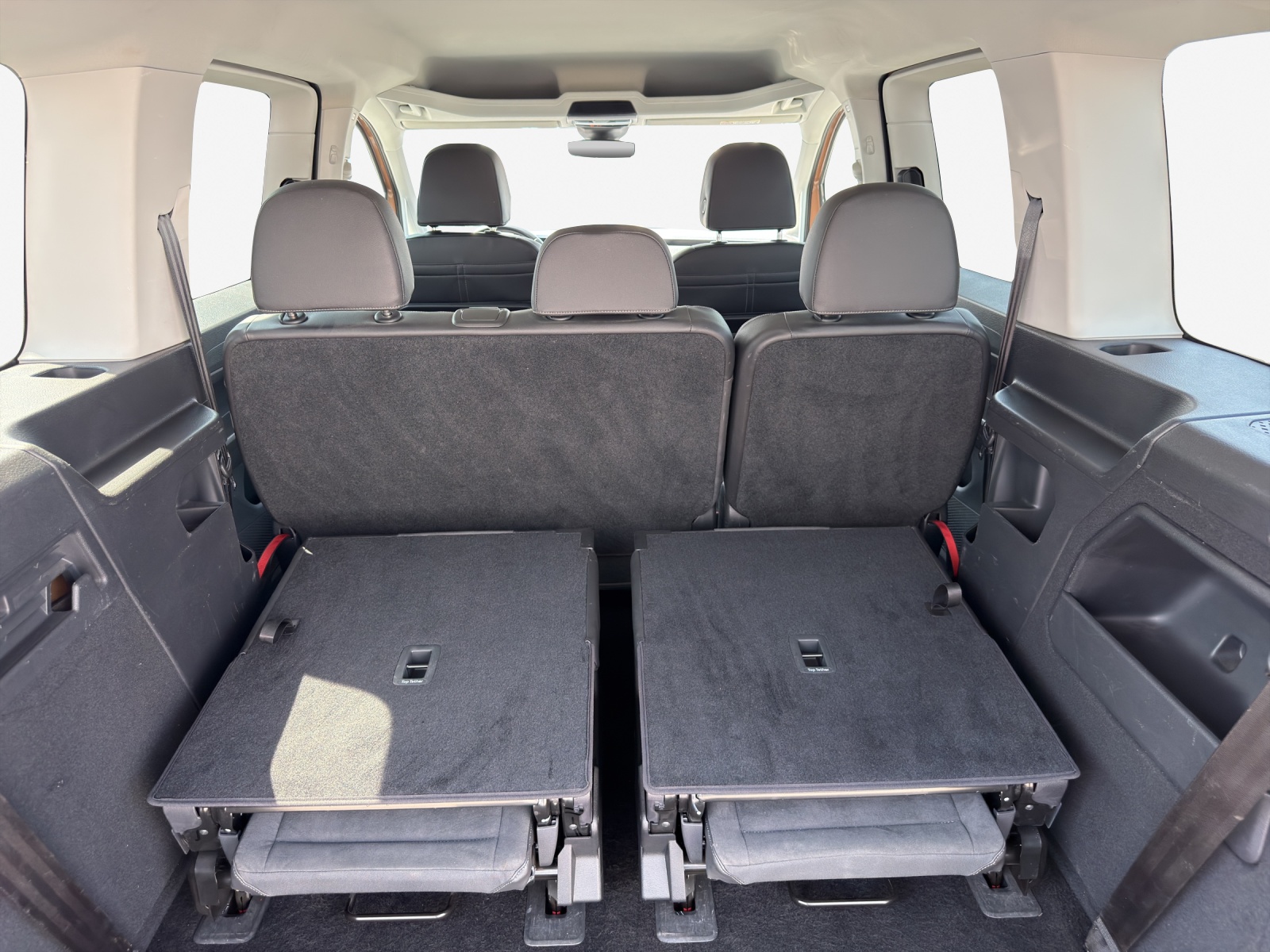 VW Caddy Maxi 1.5 TSI Style DSG-image-13