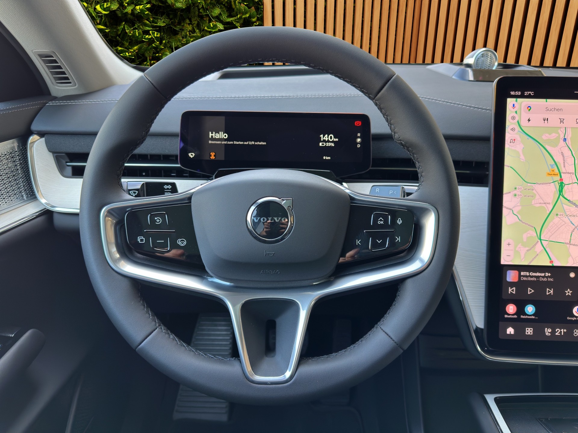 VOLVO EX90 Twin Performance Ultra 6P. AWD-image-9