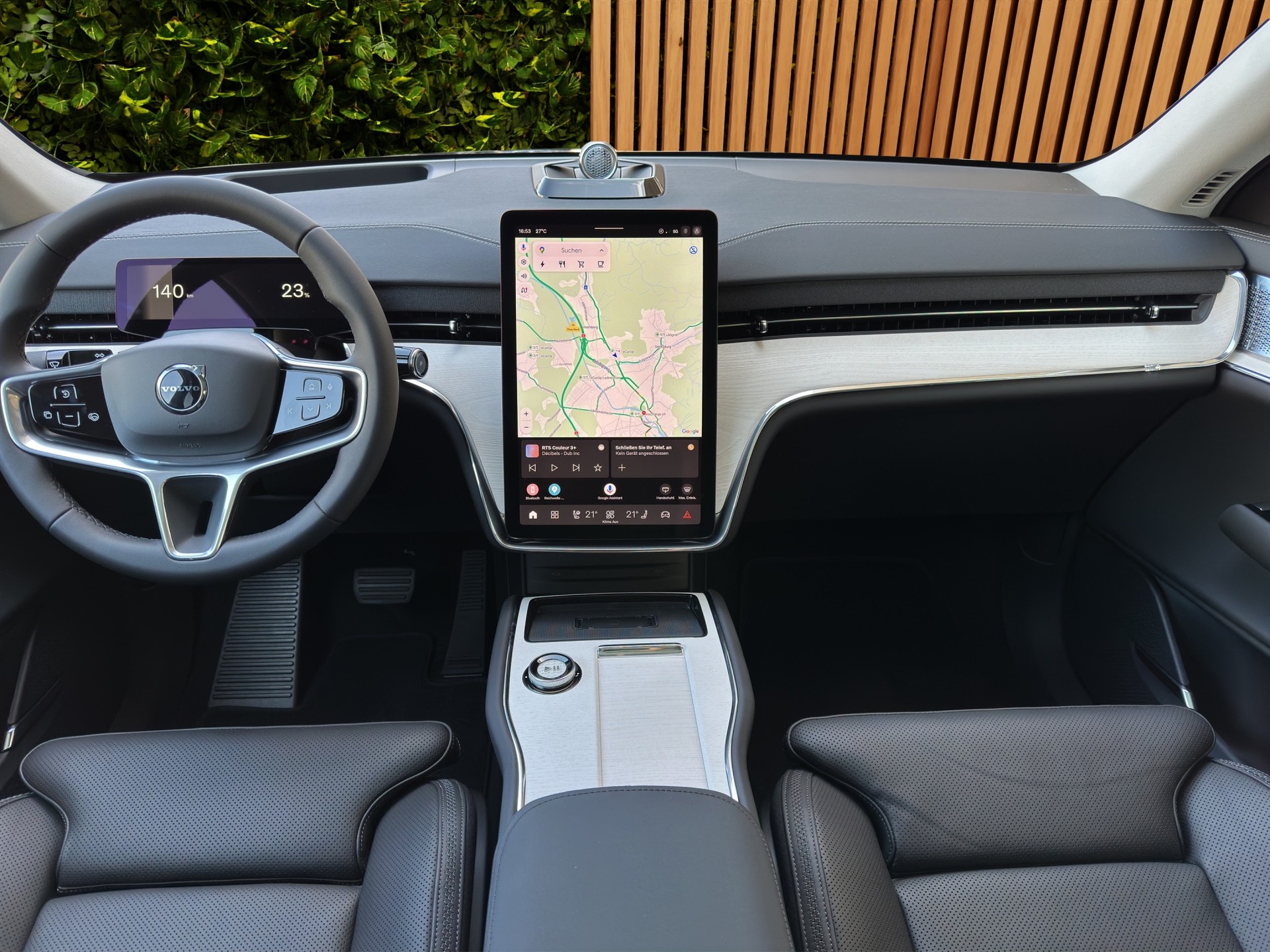 VOLVO EX90 Twin Performance Ultra 6P. AWD-image-8