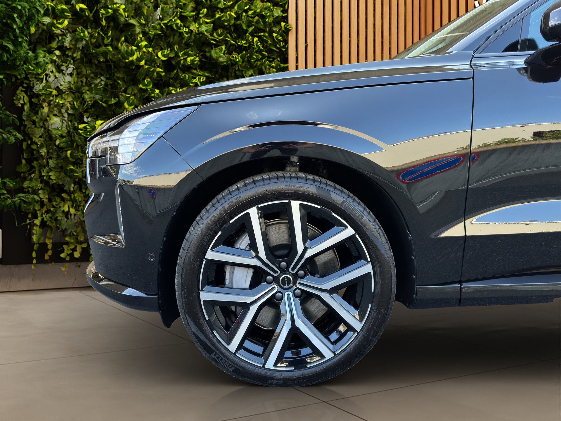 VOLVO EX90 Twin Performance Ultra 6P. AWD-image-7