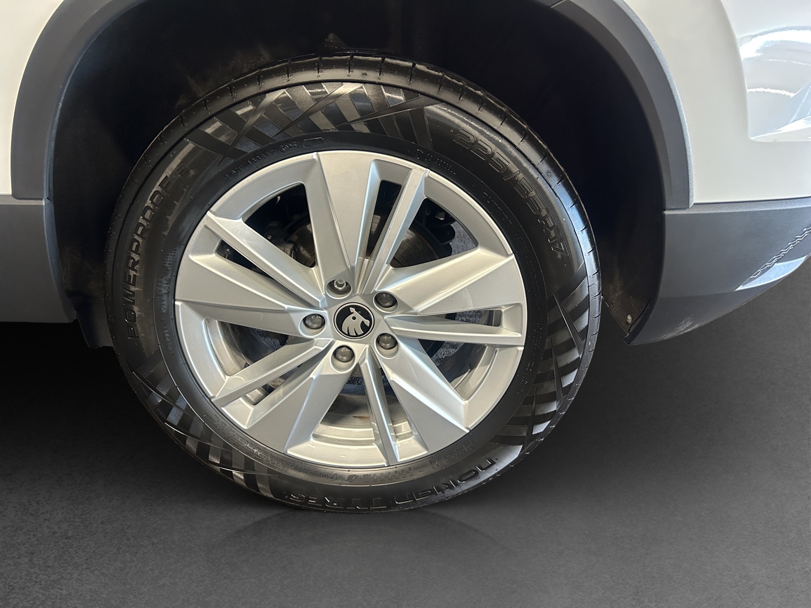 SKODA Karoq 2.0 TDI CR Selection 4x4 DSG-image-10