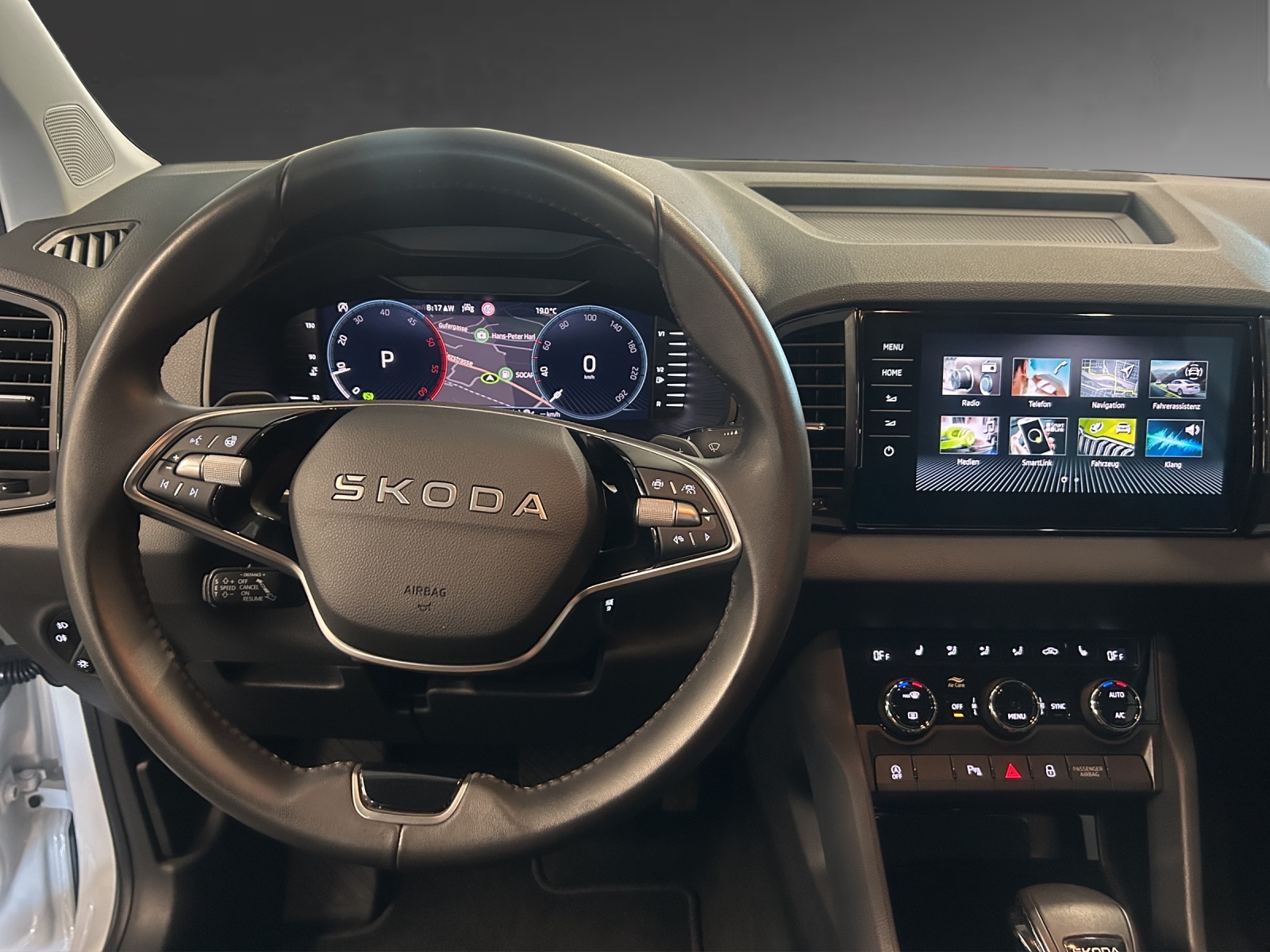 SKODA Karoq 2.0 TDI CR Selection 4x4 DSG-image-7
