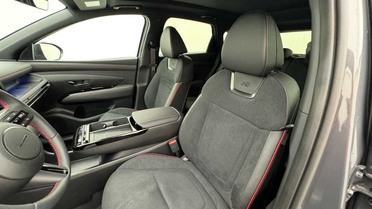 HYUNDAI Tucson 1.6 TGDI HEV N-Line 4WD-image-4