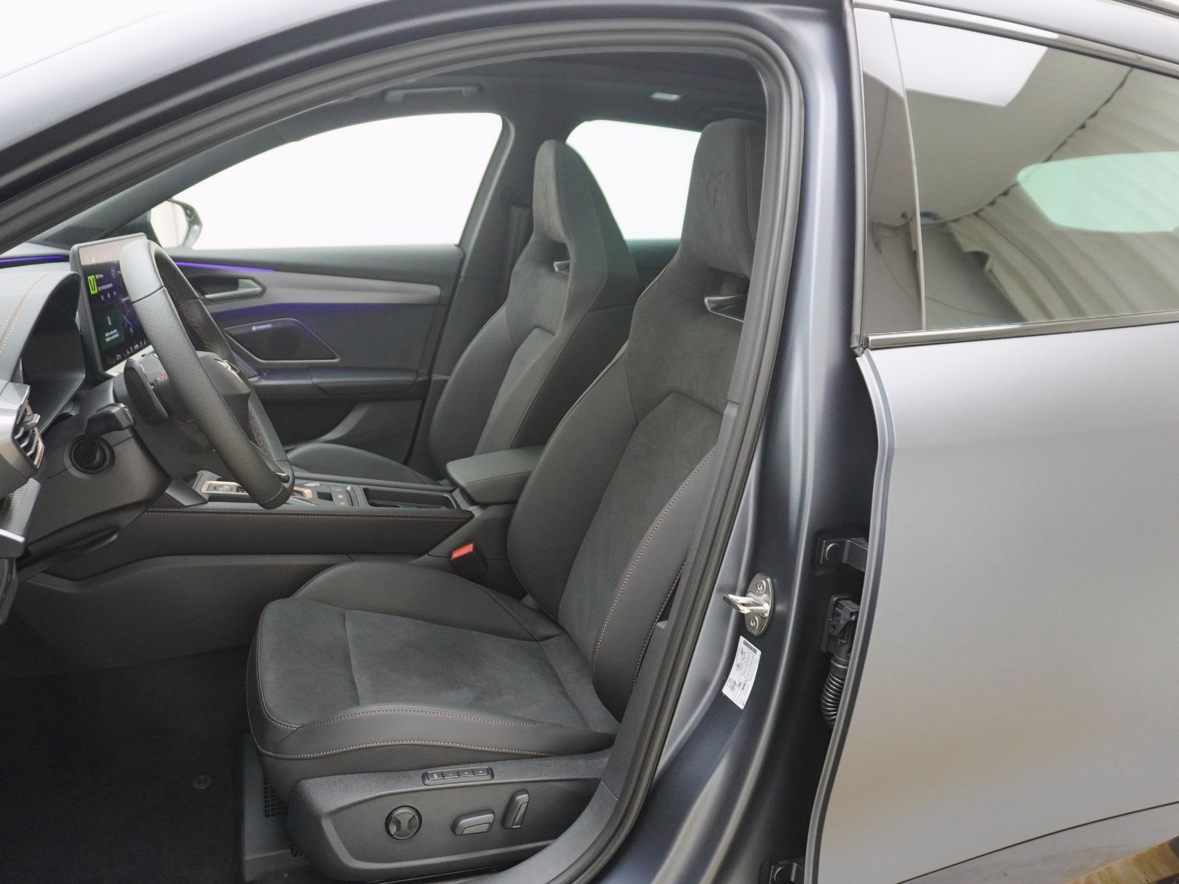CUPRA Formentor 2.0 TSI VZ 4Drive DSG-image-8