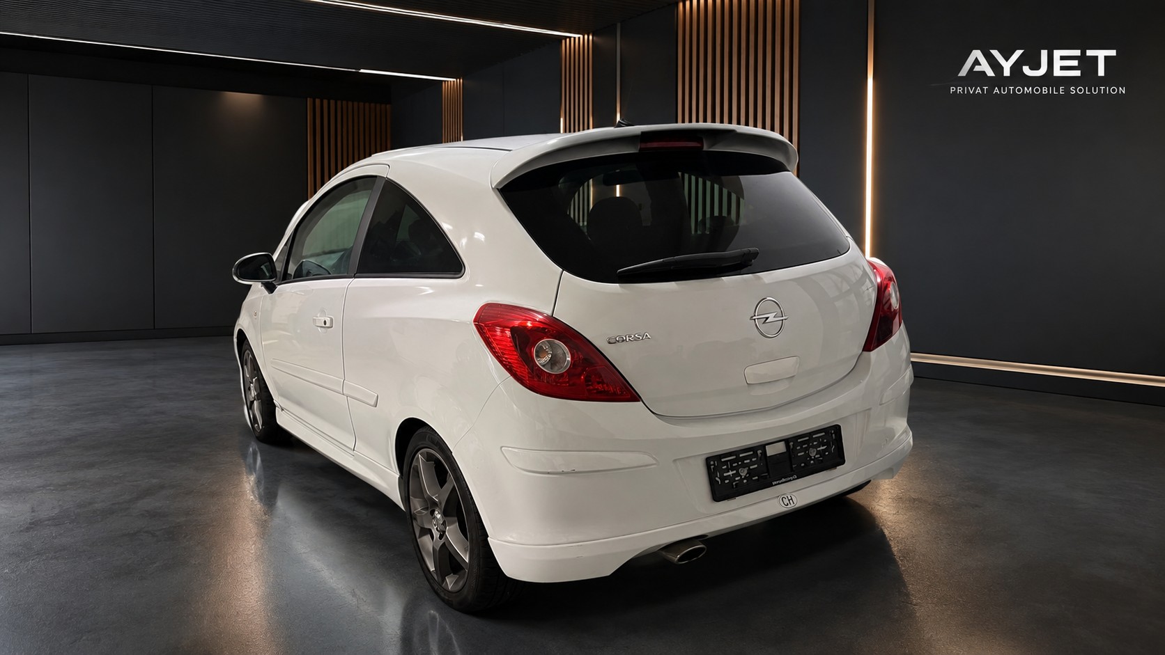 OPEL Corsa 1.4 TP Enjoy-image-2