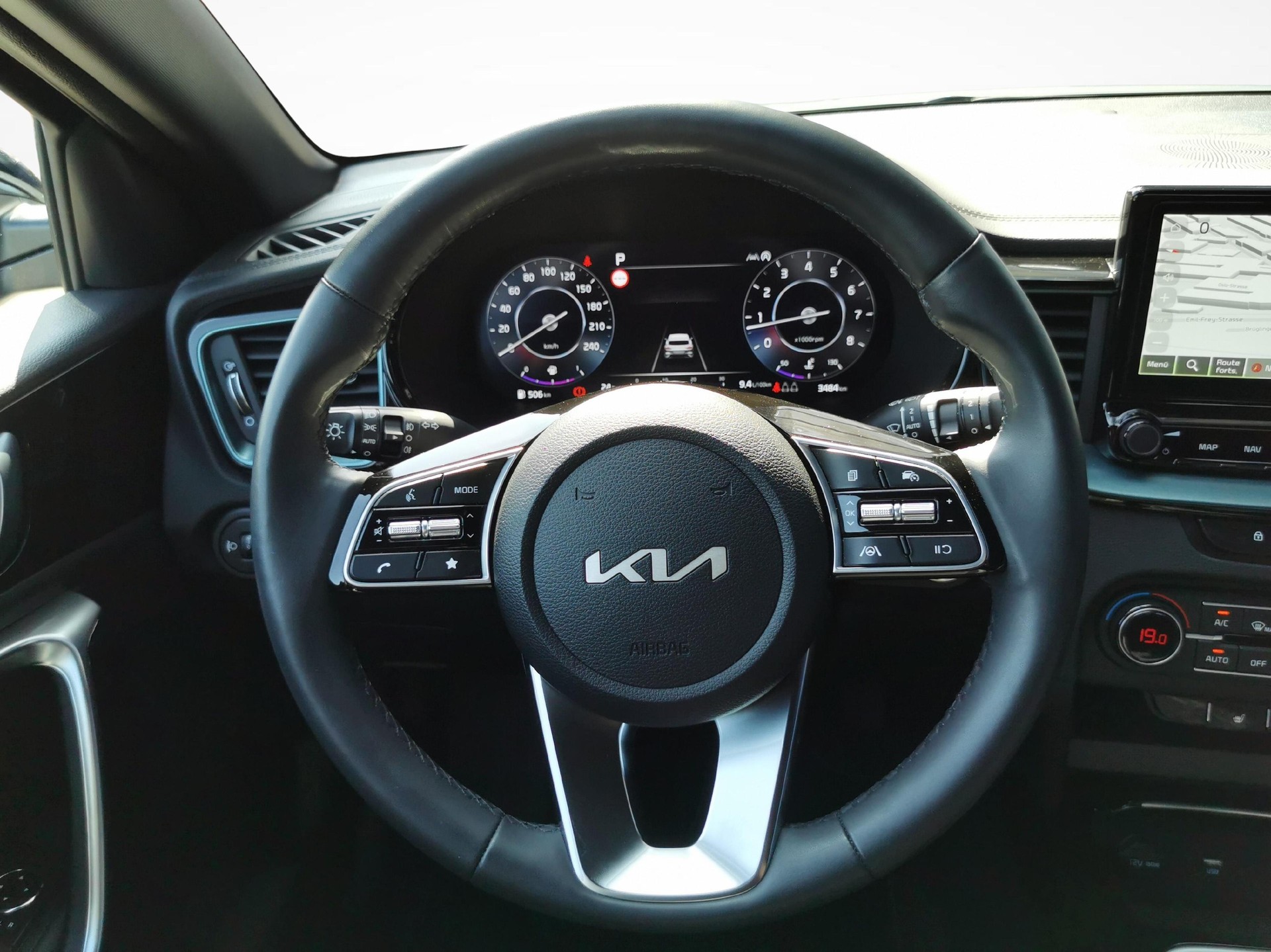 KIA XCeed 1.6 T-GDi Greydition-image-9