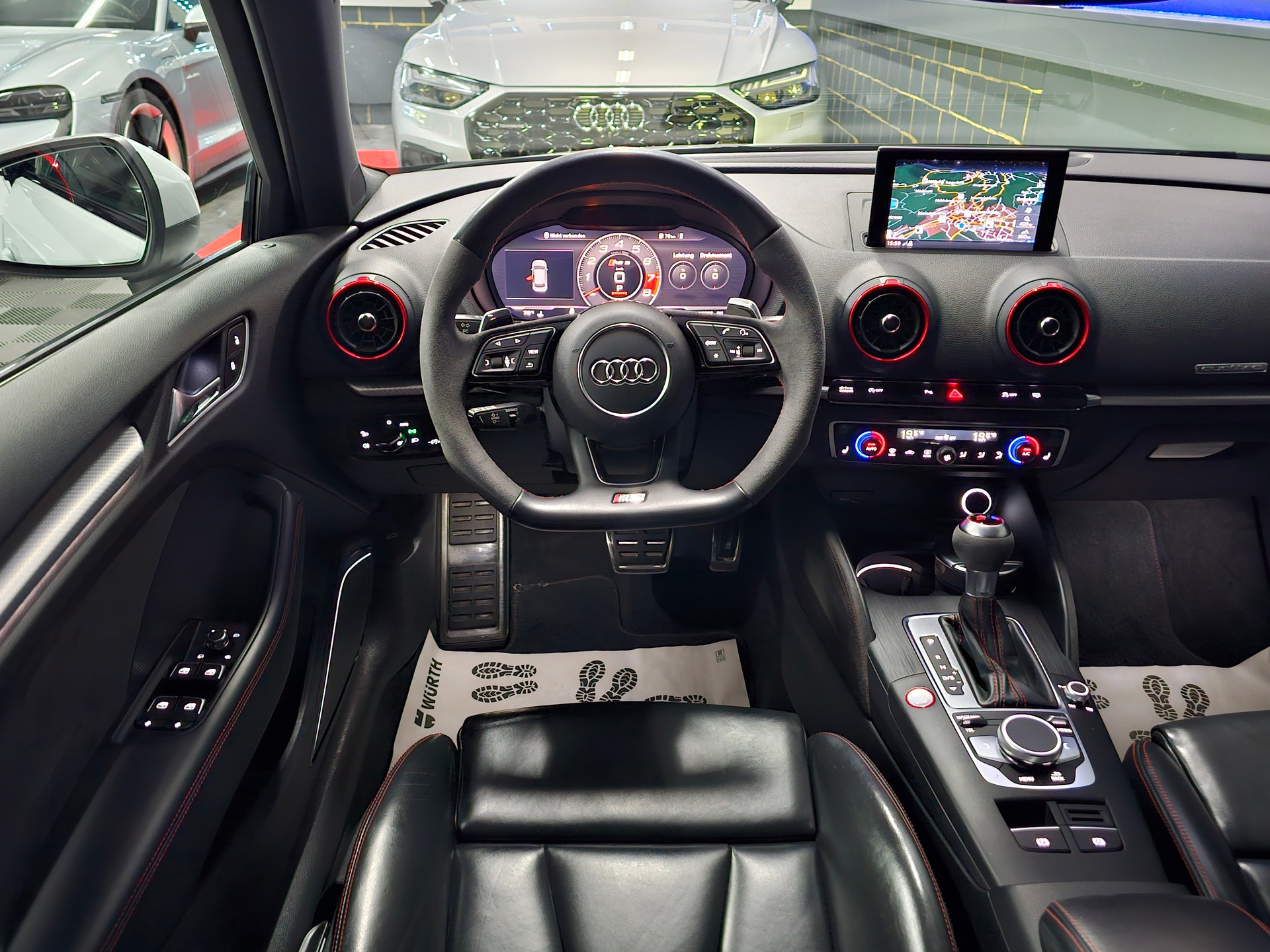 AUDI RS3 Sportback 2.5 TSI quattro S-tronic-image-9