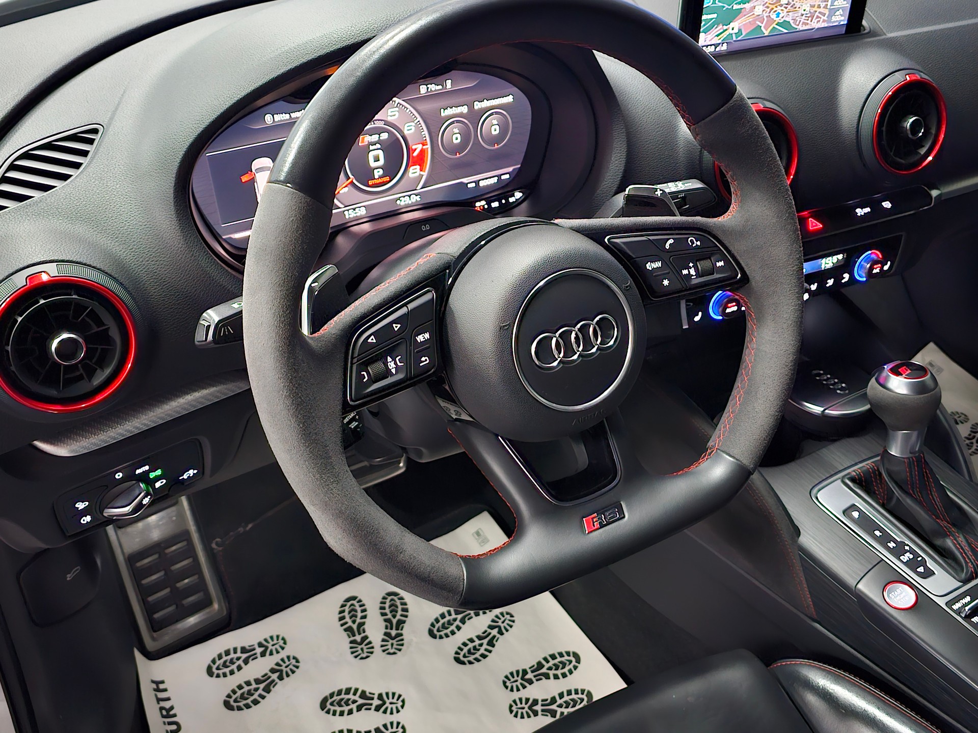 AUDI RS3 Sportback 2.5 TSI quattro S-tronic-image-14