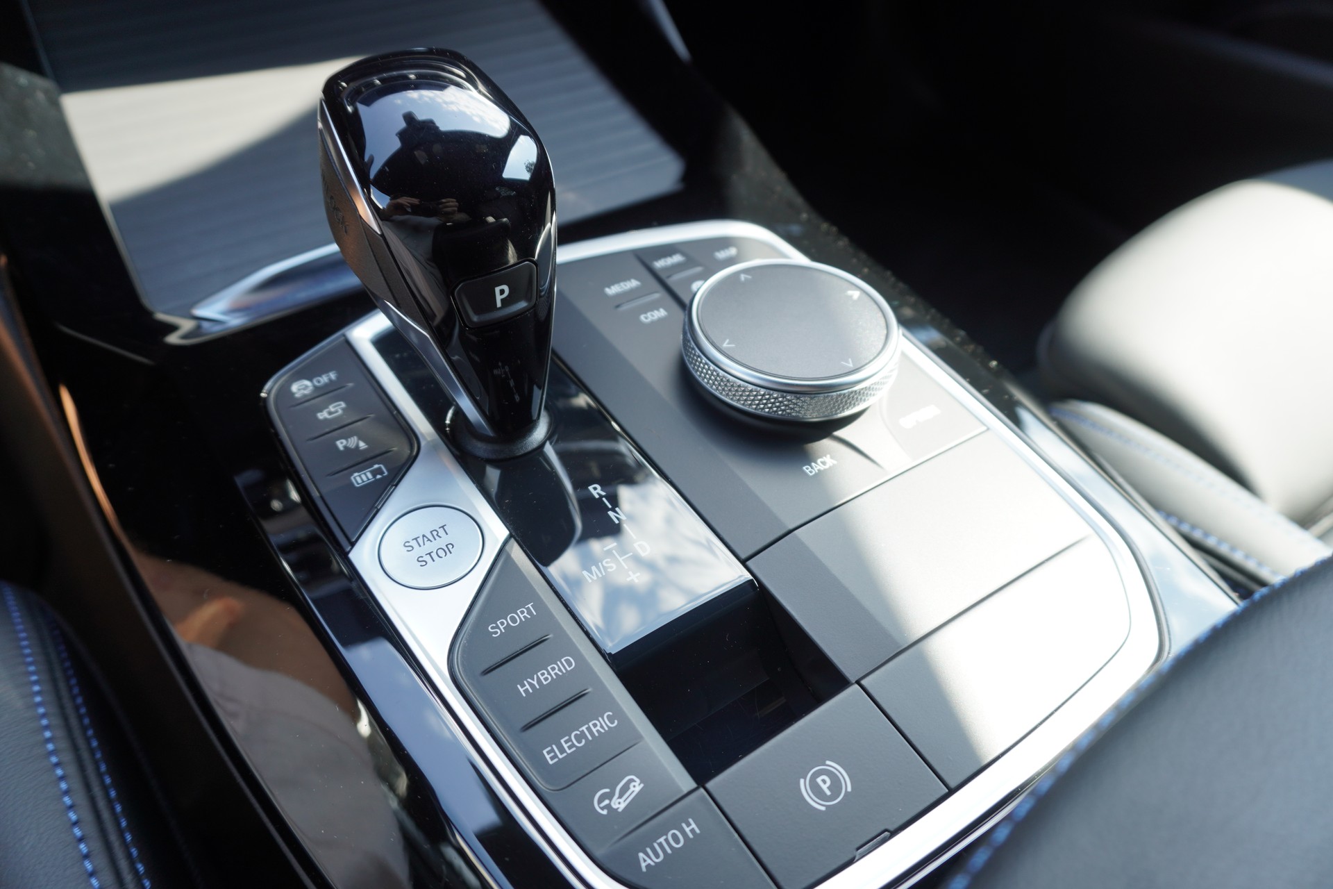 BMW X3 xDrive 30e M Sport-image-25