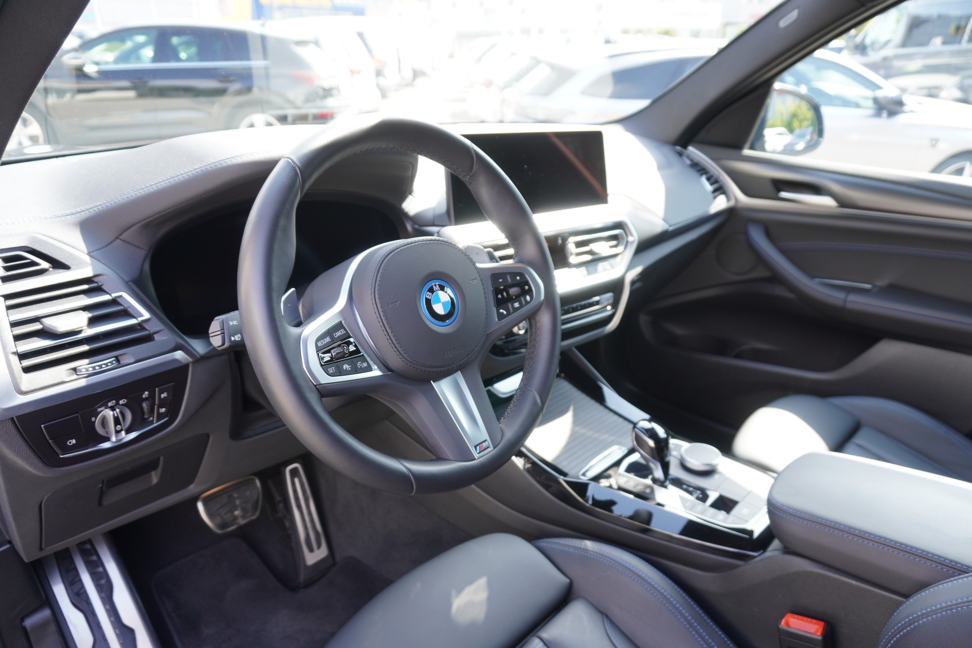 BMW X3 xDrive 30e M Sport-image-16