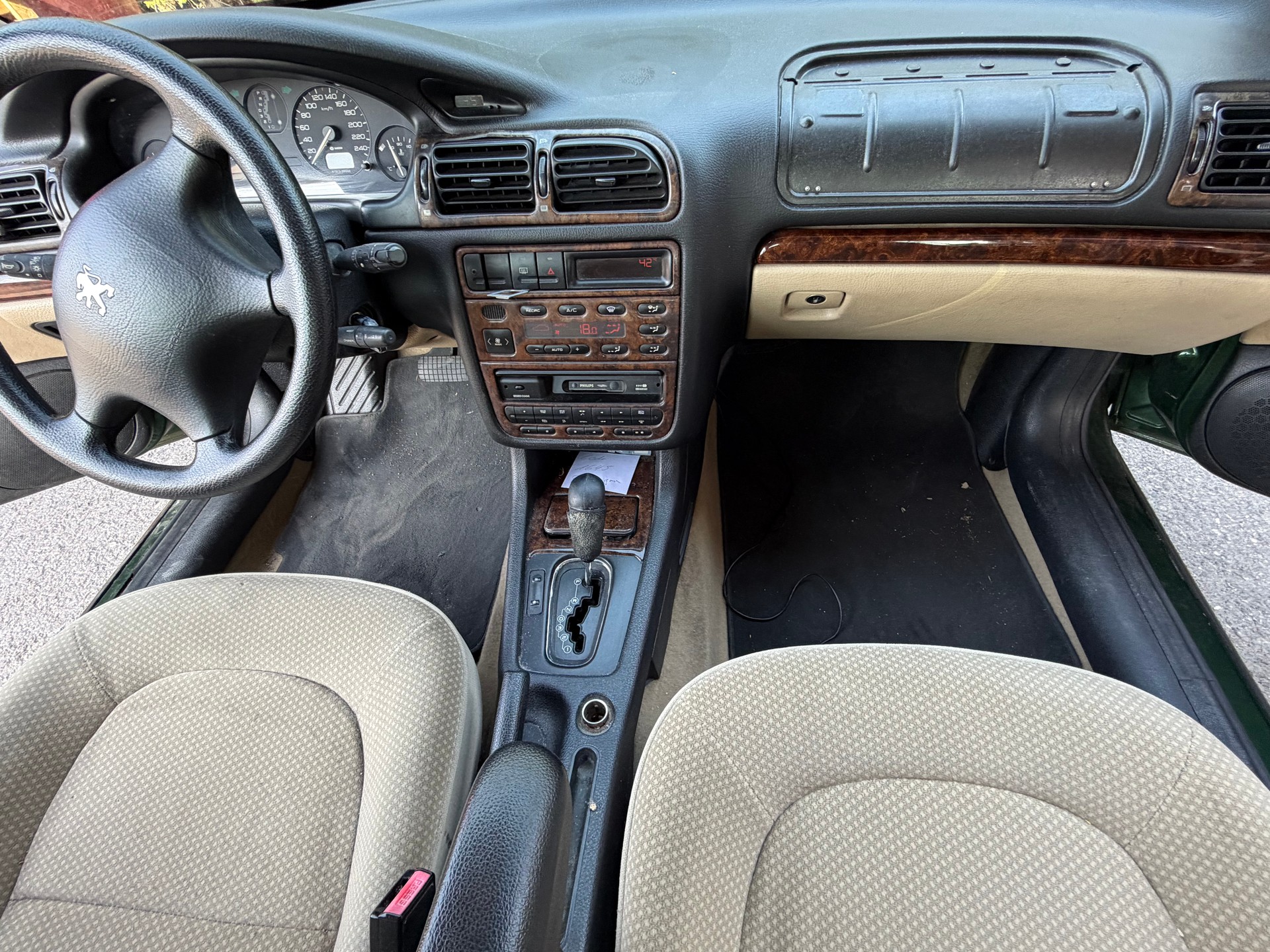 PEUGEOT 406 Break ST 2.0 16V-image-5