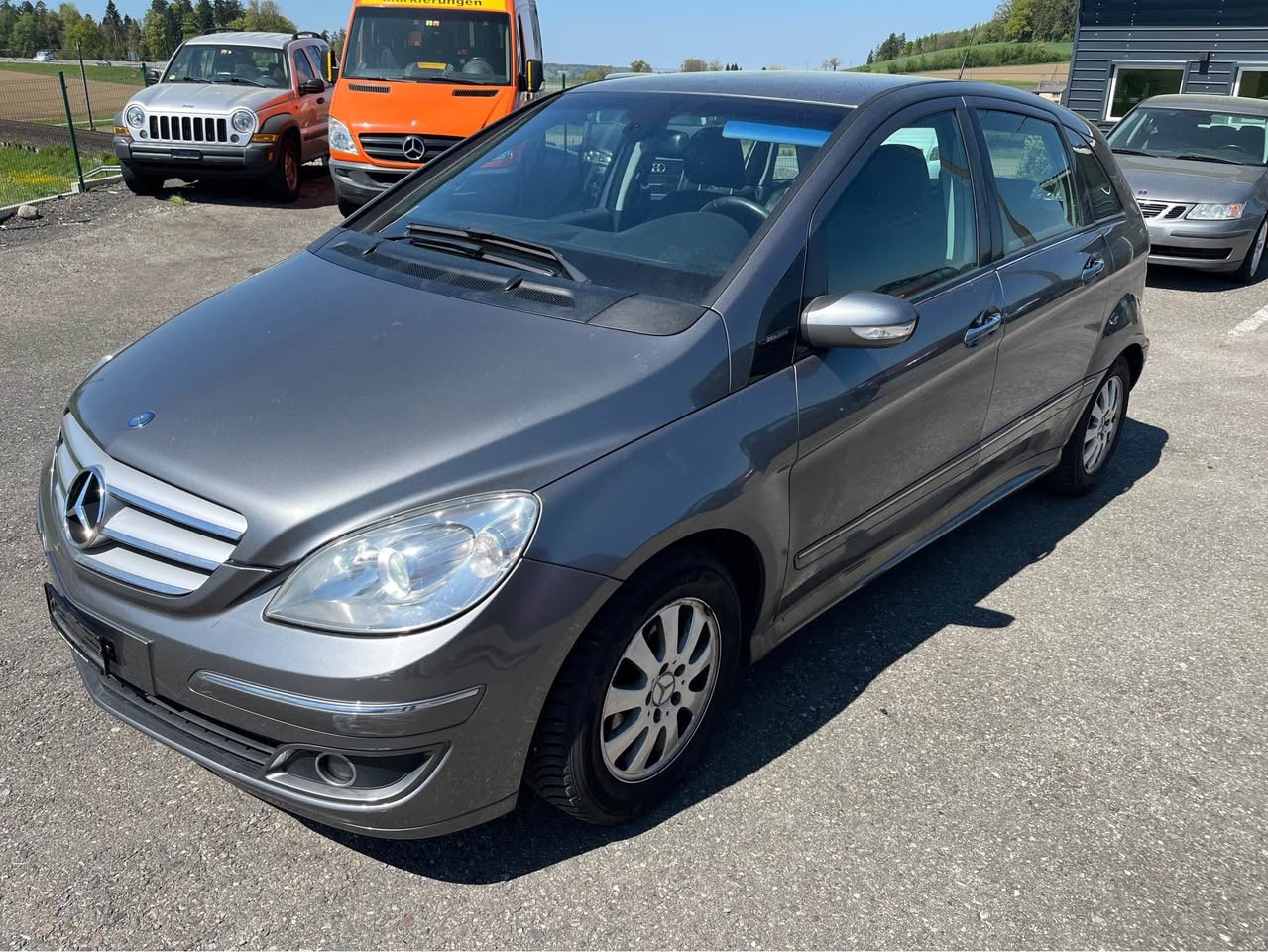 MERCEDES-BENZ B 170-image-1