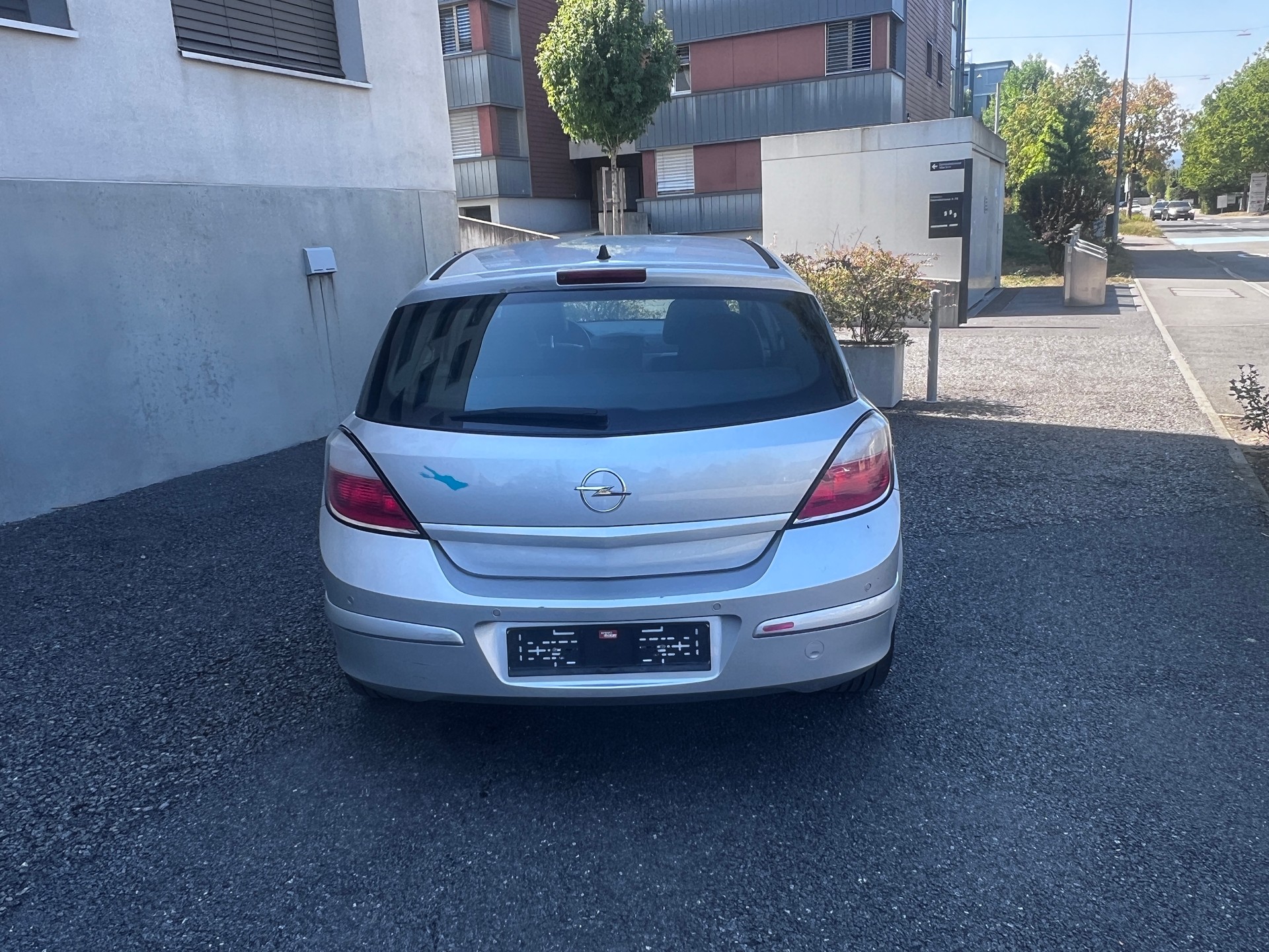 OPEL ASTRA-image-3