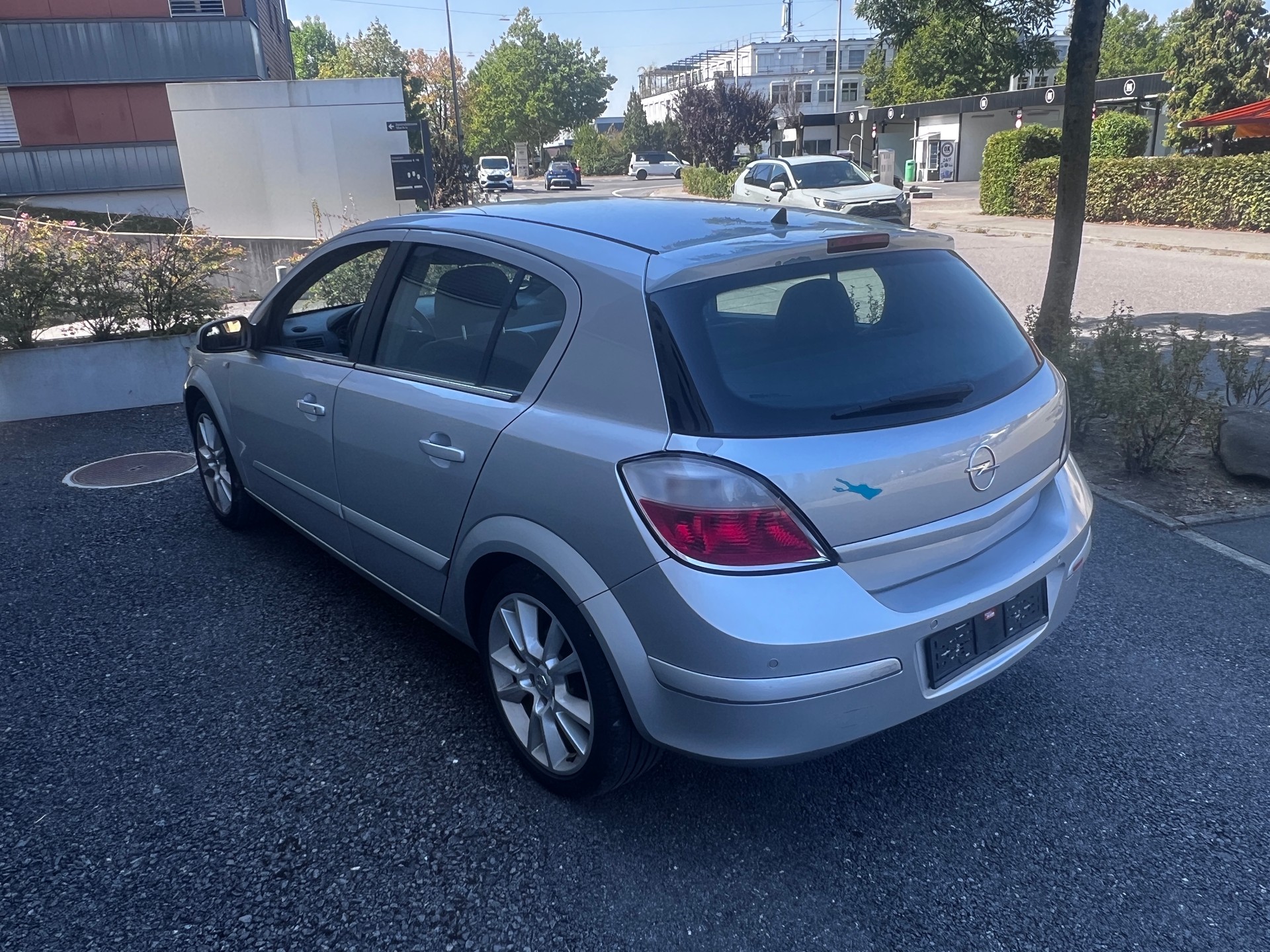 OPEL ASTRA-image-5