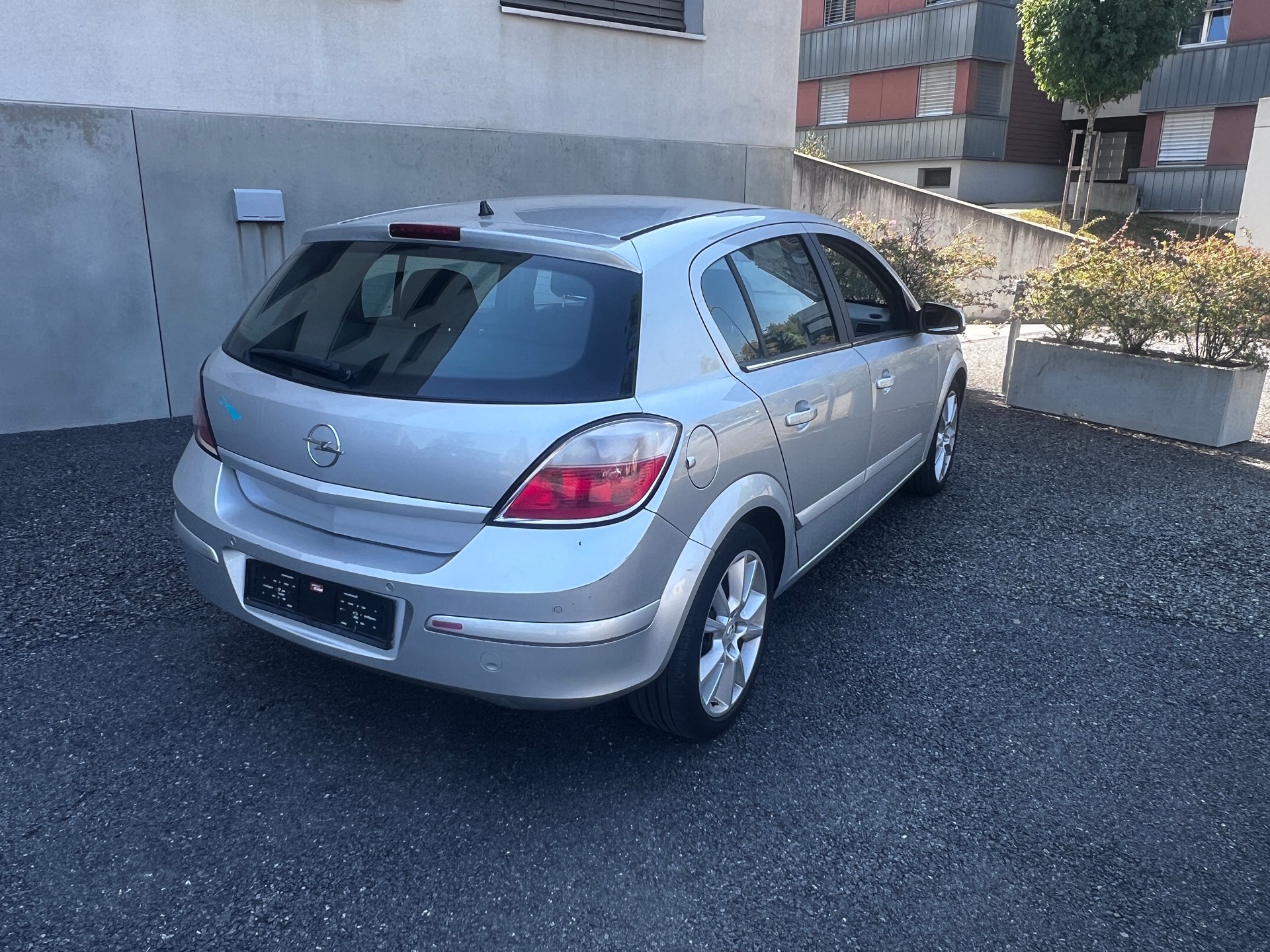 OPEL ASTRA-image-4
