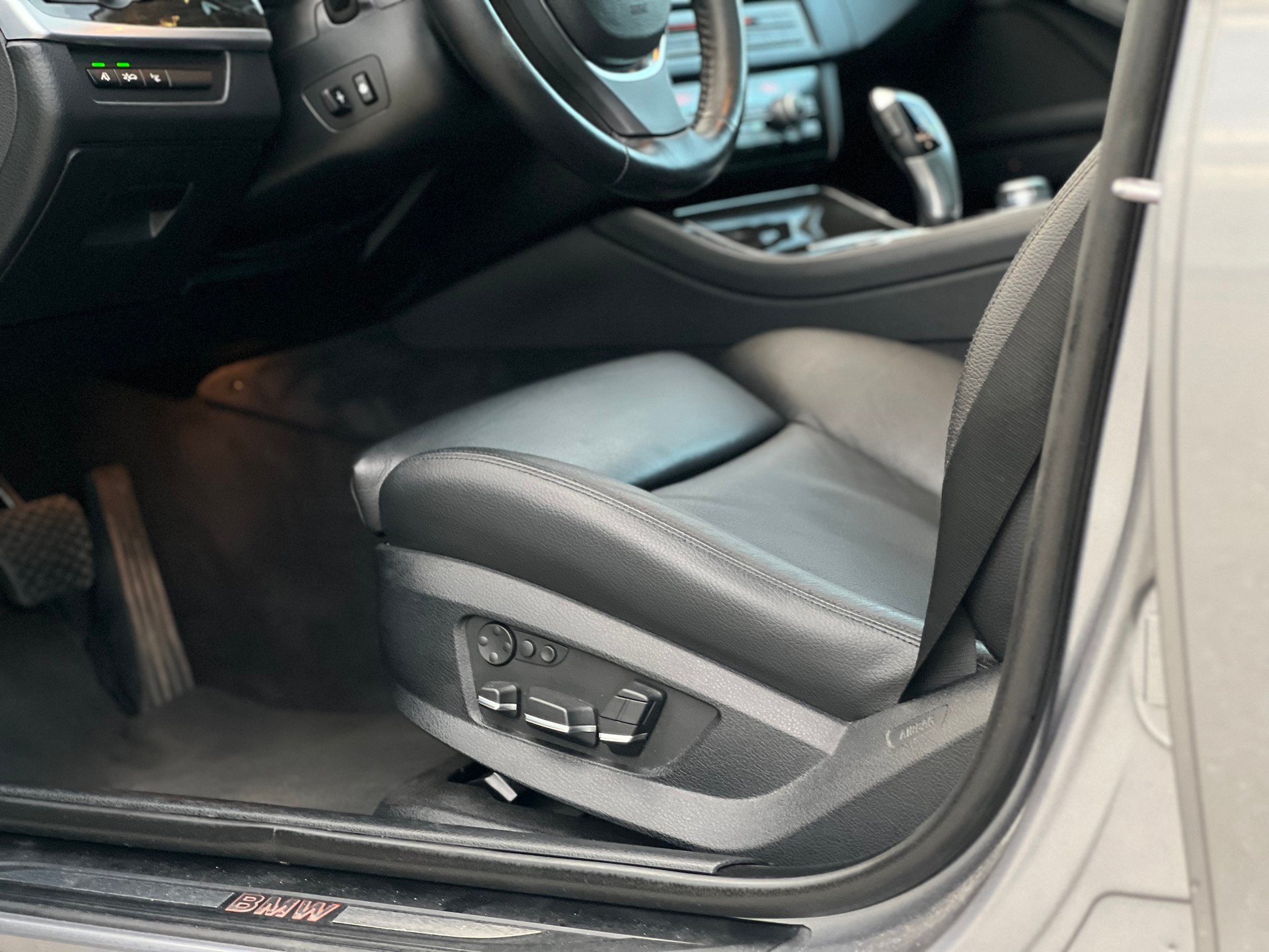 BMW 535d Touring Steptronic | EXPORT | OIL PUMP DEFEKT | MOTOR STARTING-image-9