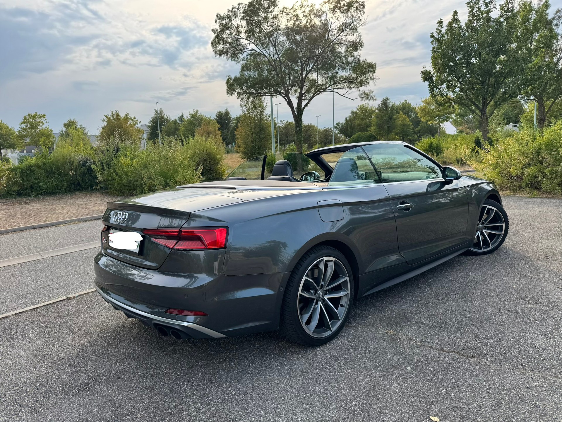 AUDI S5 Cabriolet 3.0 TFSI quattro tiptronic-image-2