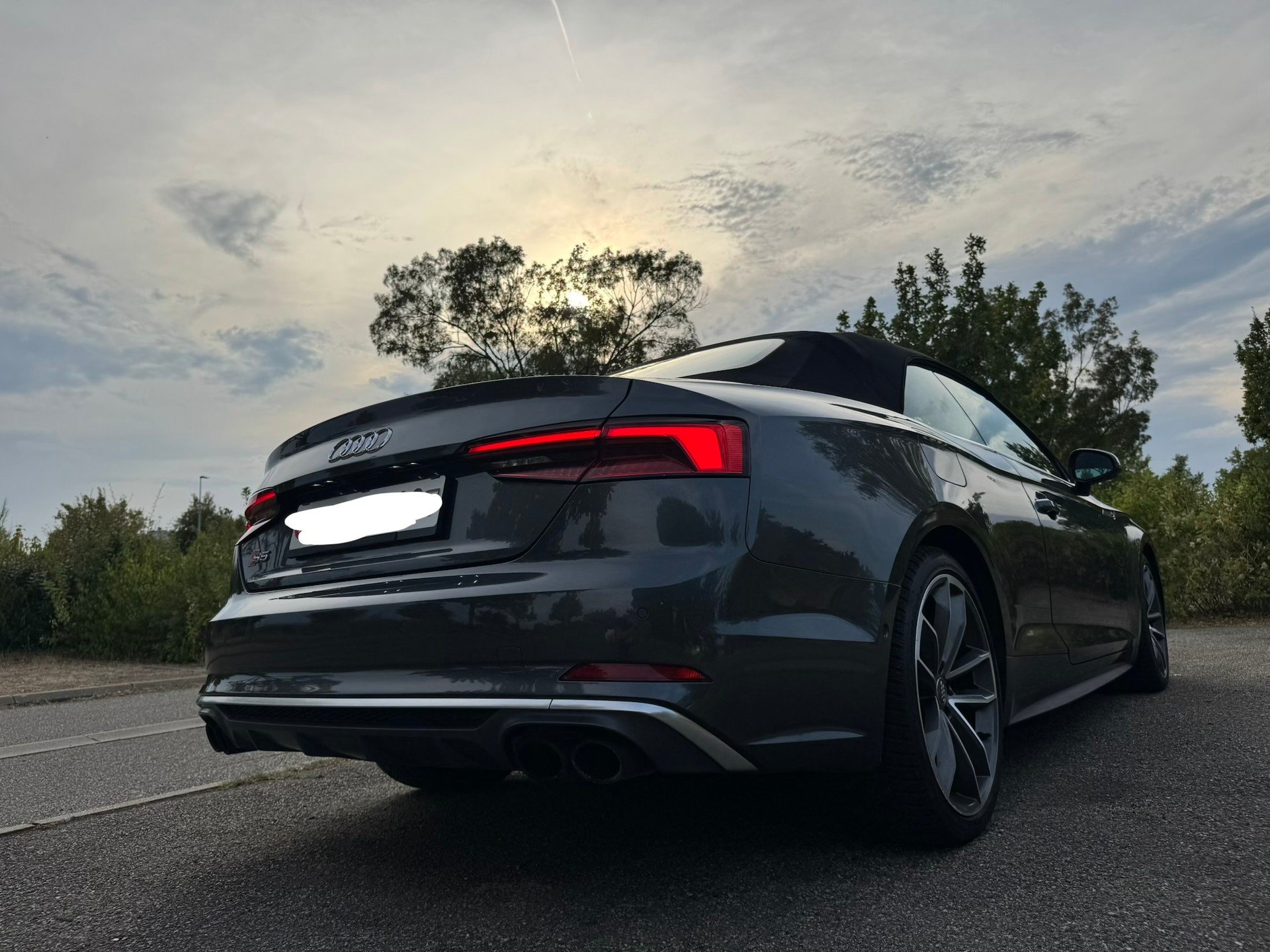 AUDI S5 Cabriolet 3.0 TFSI quattro tiptronic-image-7