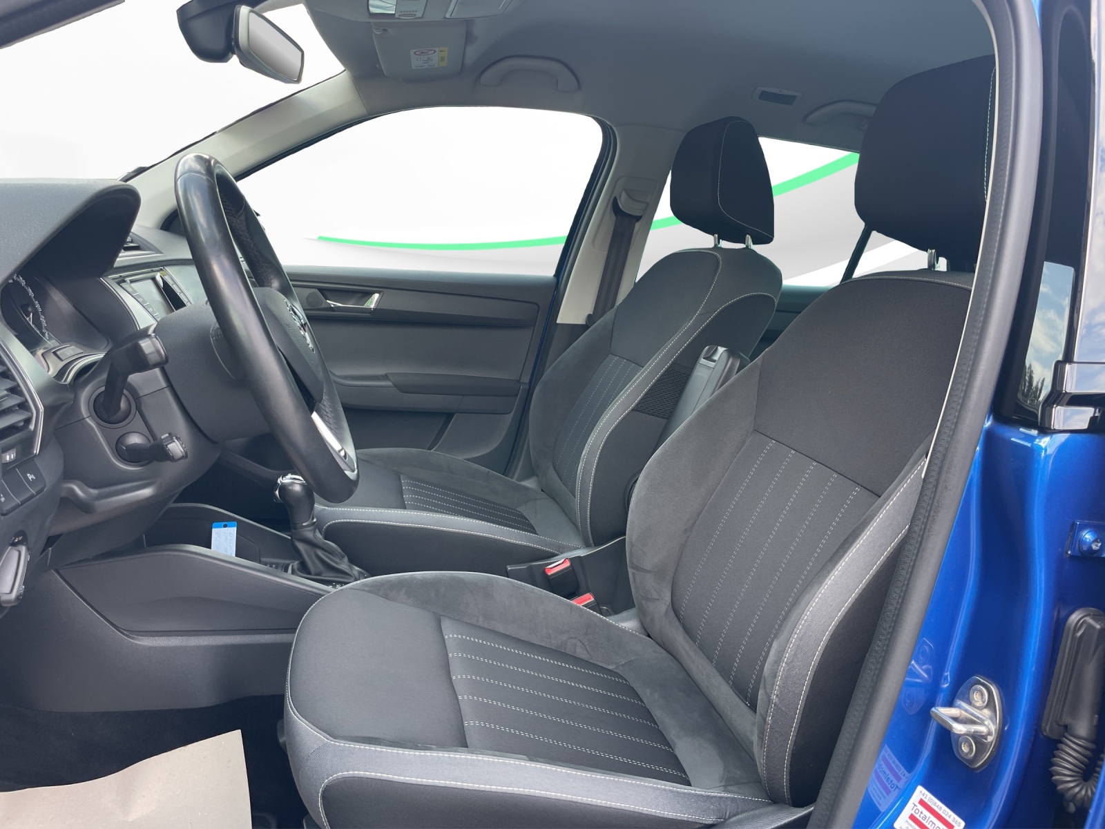 SKODA Fabia 1.0 TSI Style DSG-image-6