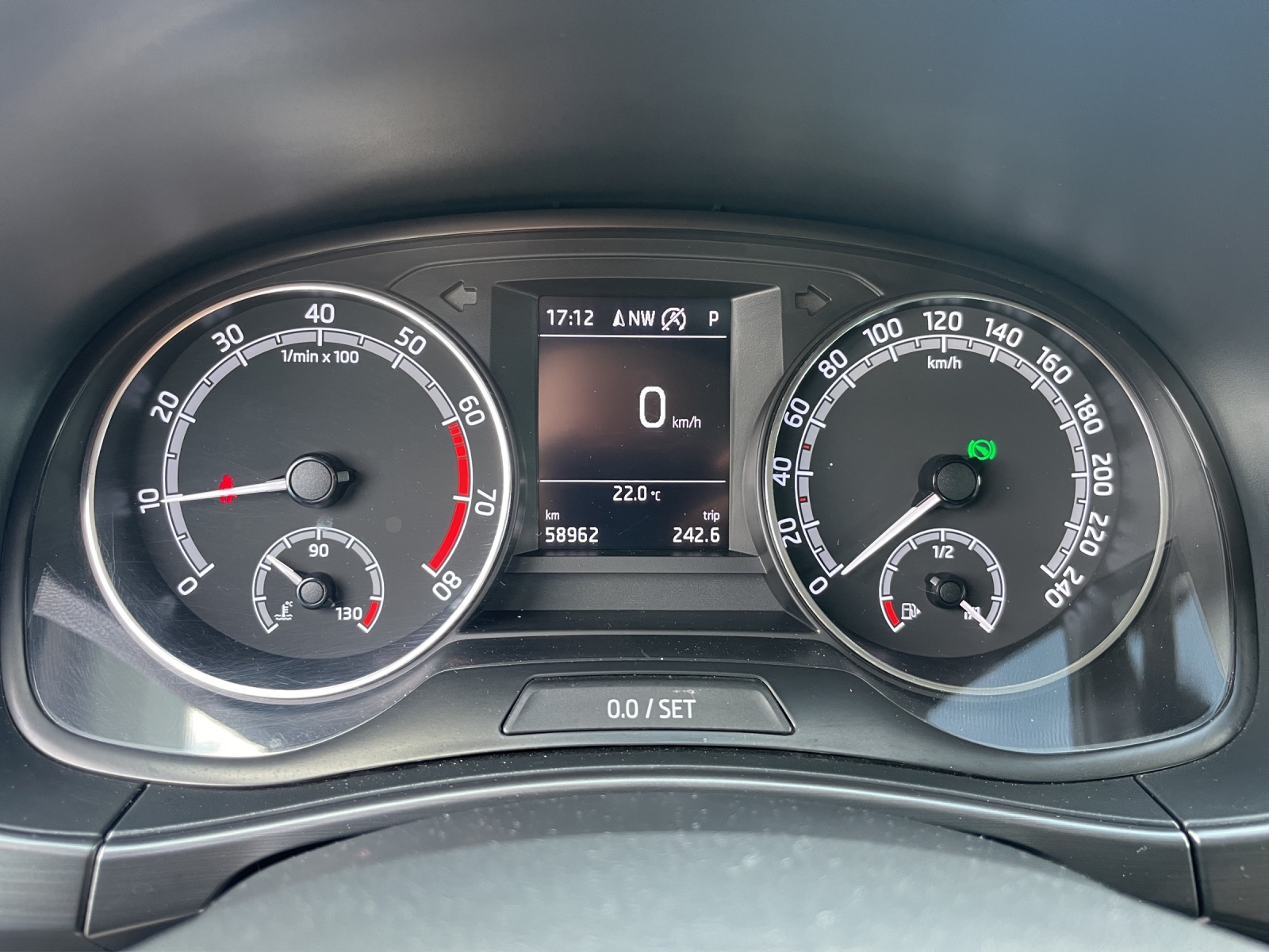 SKODA Fabia 1.0 TSI Style DSG-image-8