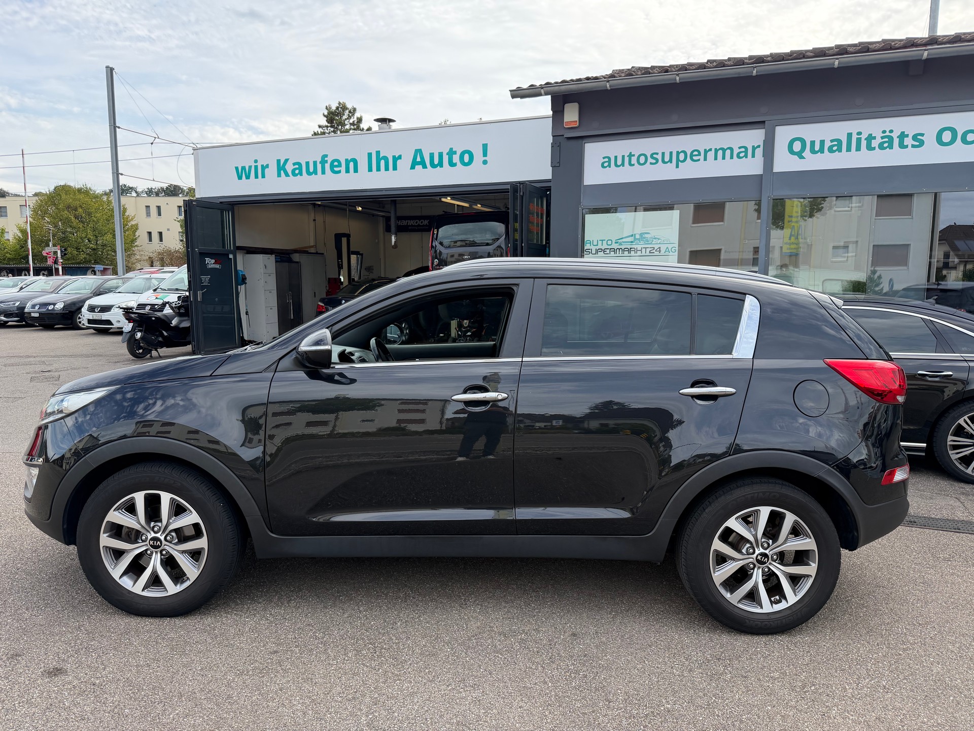 KIA Sportage 1.7 CRDi Swiss Eco Edition-image-1