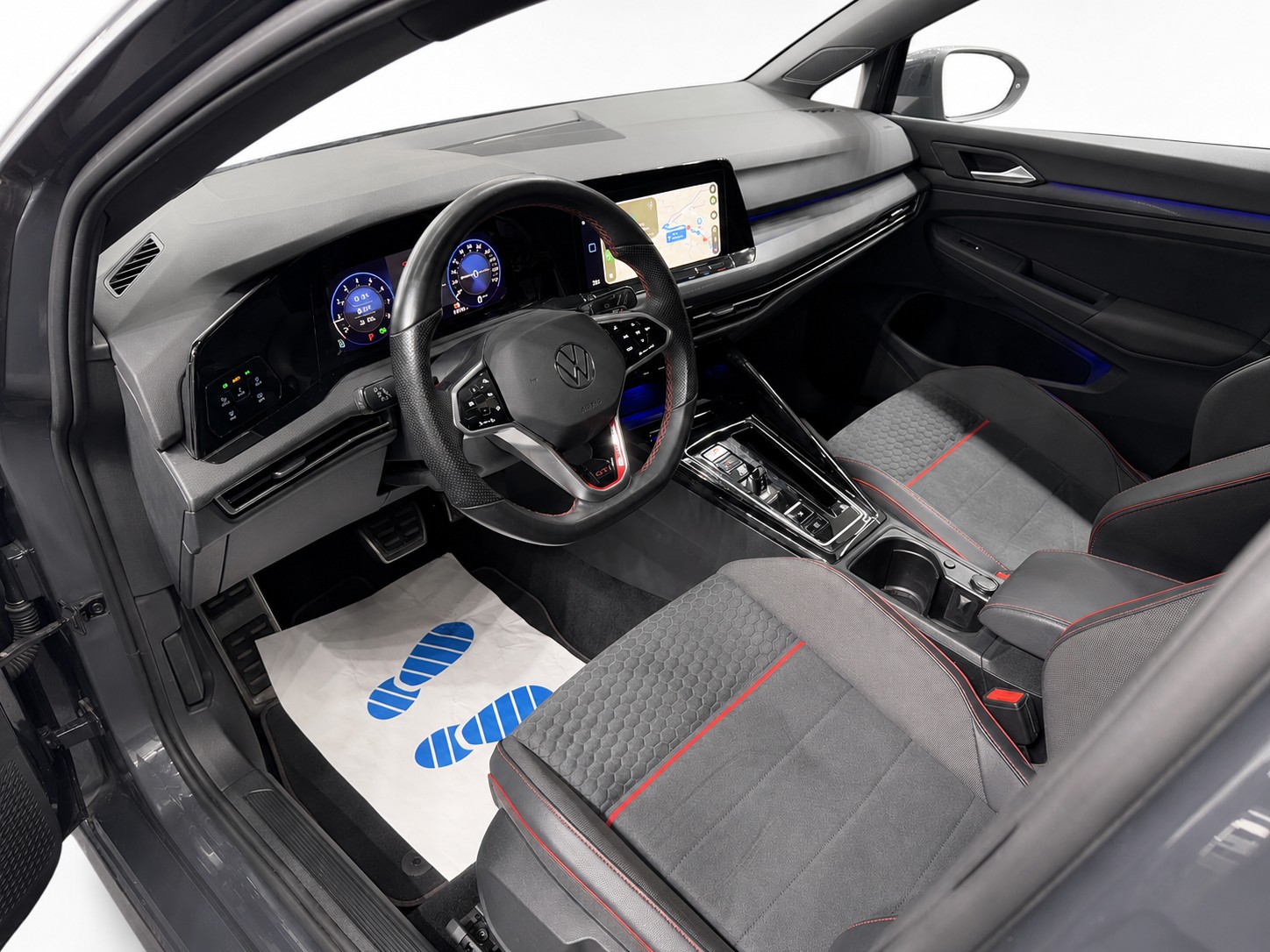 VW Golf 2.0 TSI GTI Clubsport DSG *Uranograu *-image-8