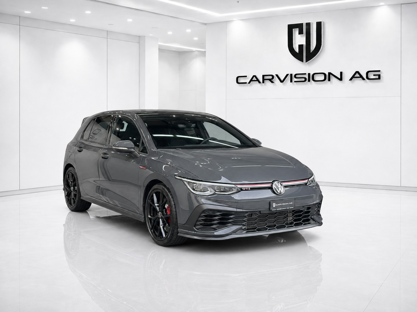 VW Golf 2.0 TSI GTI Clubsport DSG *Uranograu *-image-2