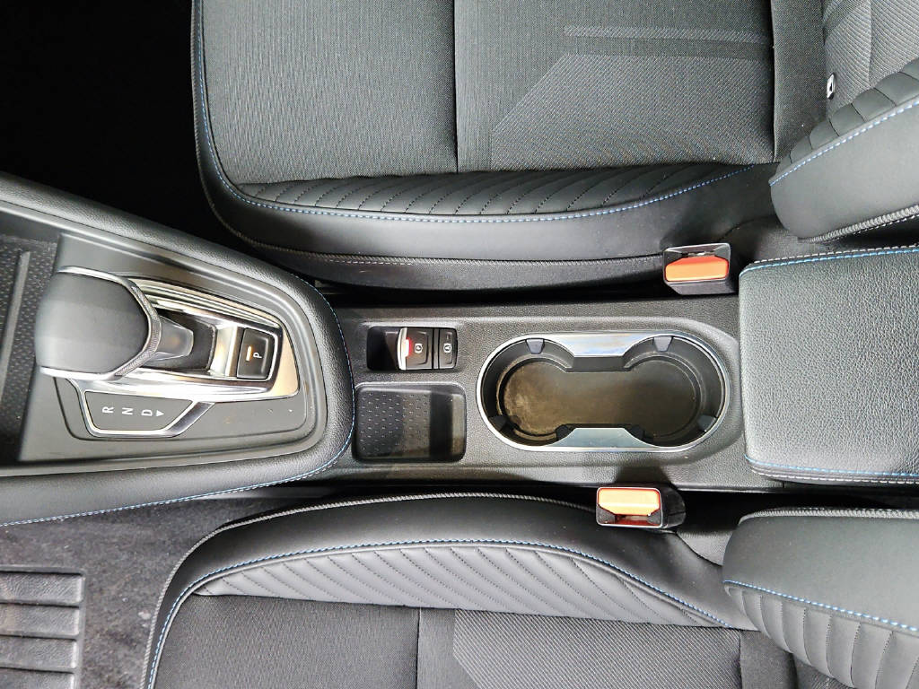RENAULT Captur 1.3 TCe 160 esprit Alpine EDC-image-6