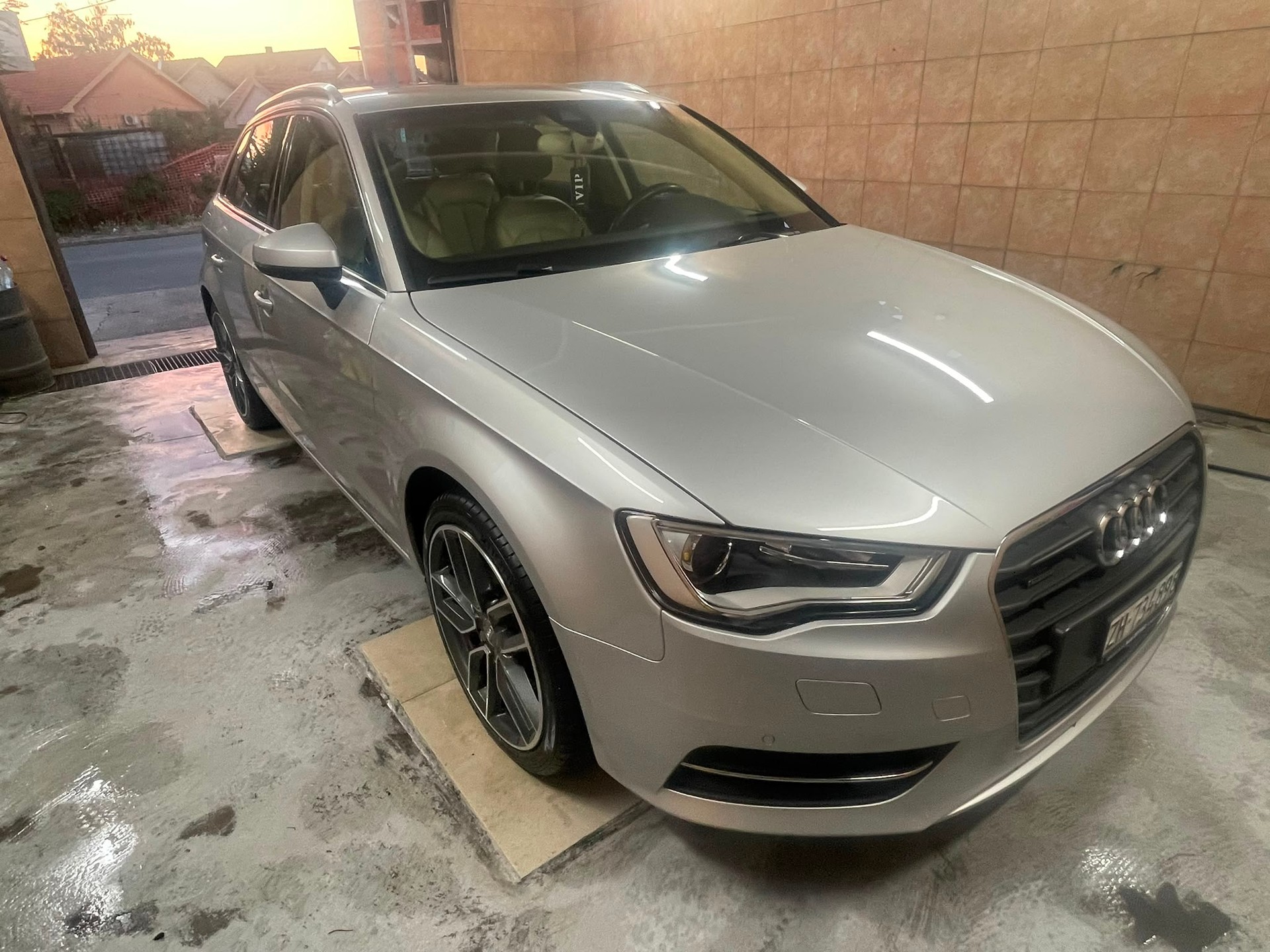AUDI S-Tronic 2.0 TDI Quattro-image-0