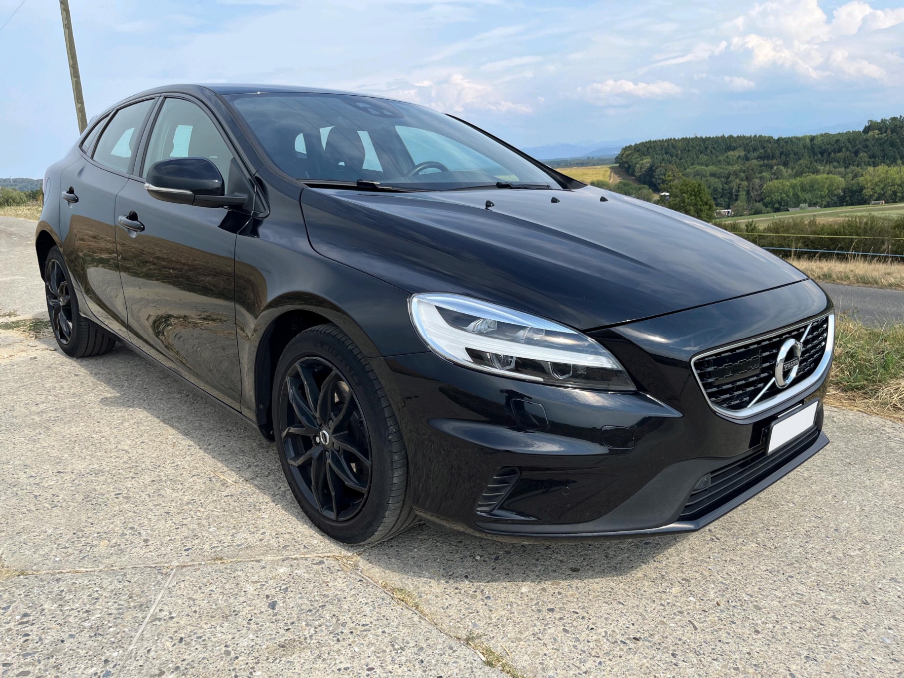 VOLVO 2.0 T3 R-Design S/S-image-2