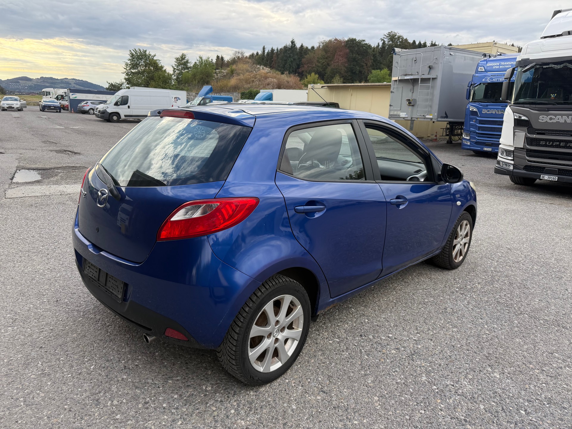 MAZDA 2 1.3i 16V Exclusive-image-3