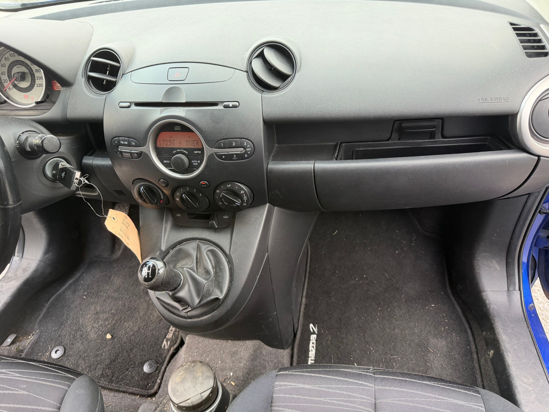 MAZDA 2 1.3i 16V Exclusive-image-10
