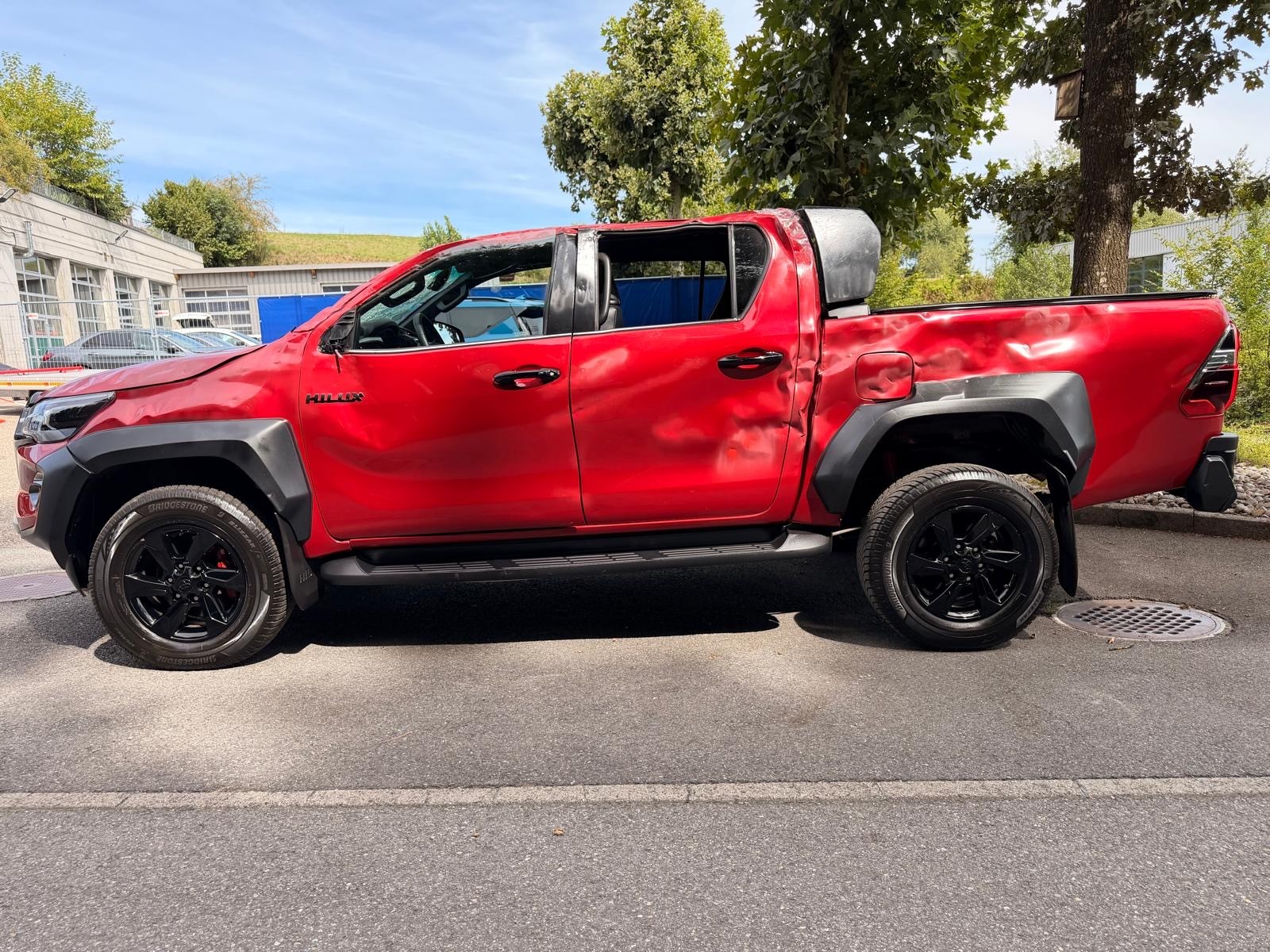 TOYOTA Hilux 2.8d GR Sport II Double Cab 4x4 A-image-5