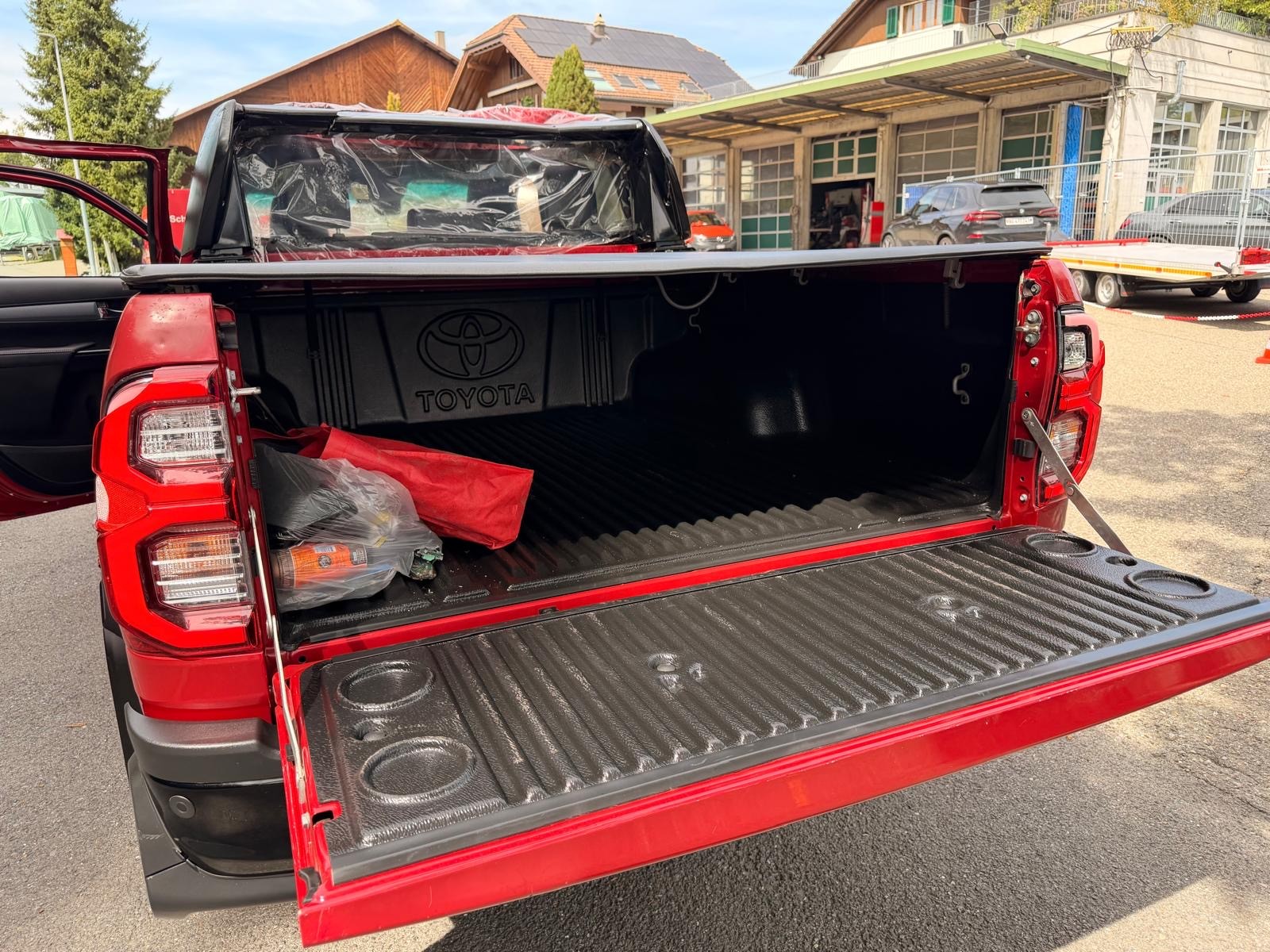 TOYOTA Hilux 2.8d GR Sport II Double Cab 4x4 A-image-10