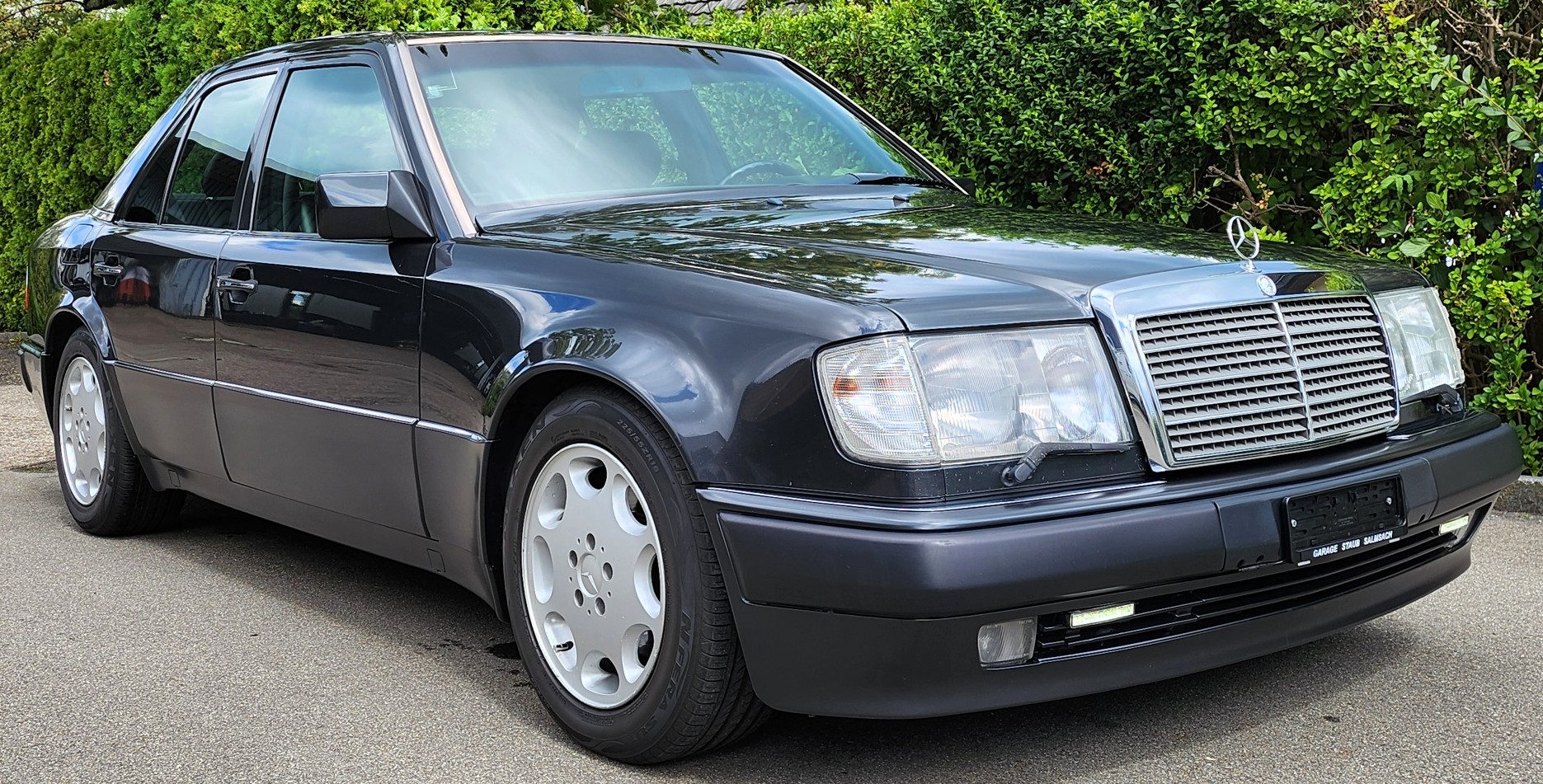MERCEDES-BENZ 500 E Automatic-image-1